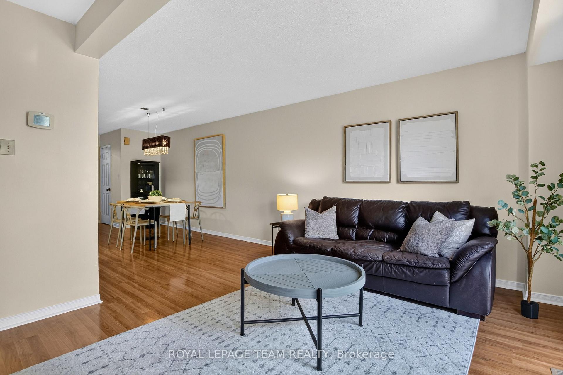 Photo 11 of 65 Woodpark Way, Ottawa, Barrhaven - Longfields — HOMEH