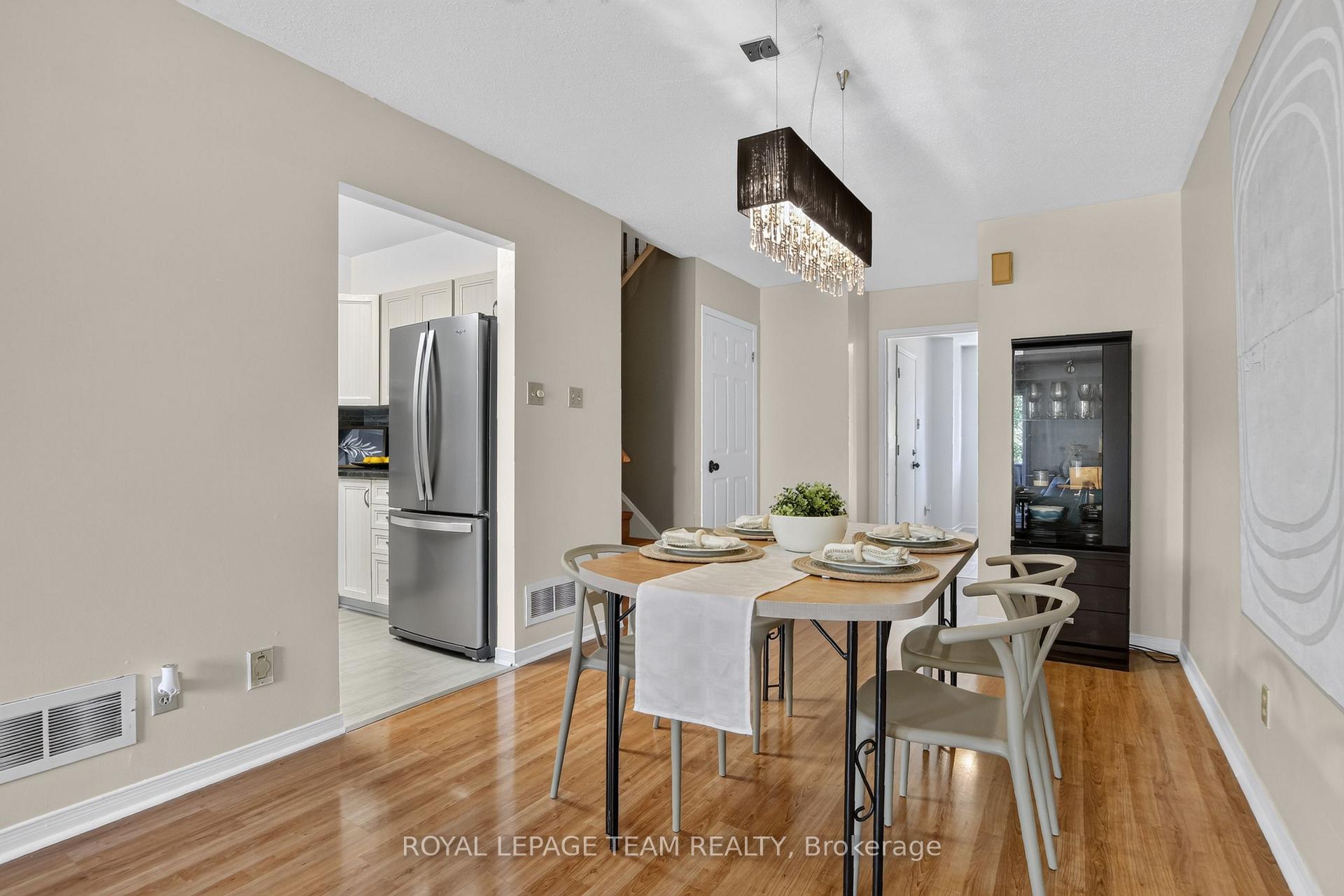 Photo 16 of 65 Woodpark Way, Ottawa, Barrhaven - Longfields — HOMEH
