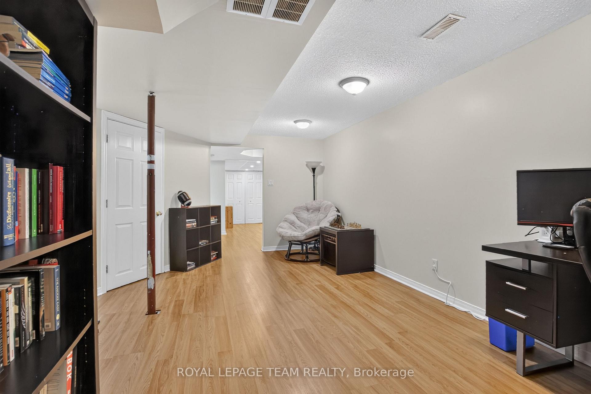 Photo 40 of 65 Woodpark Way, Ottawa, Barrhaven - Longfields — HOMEH