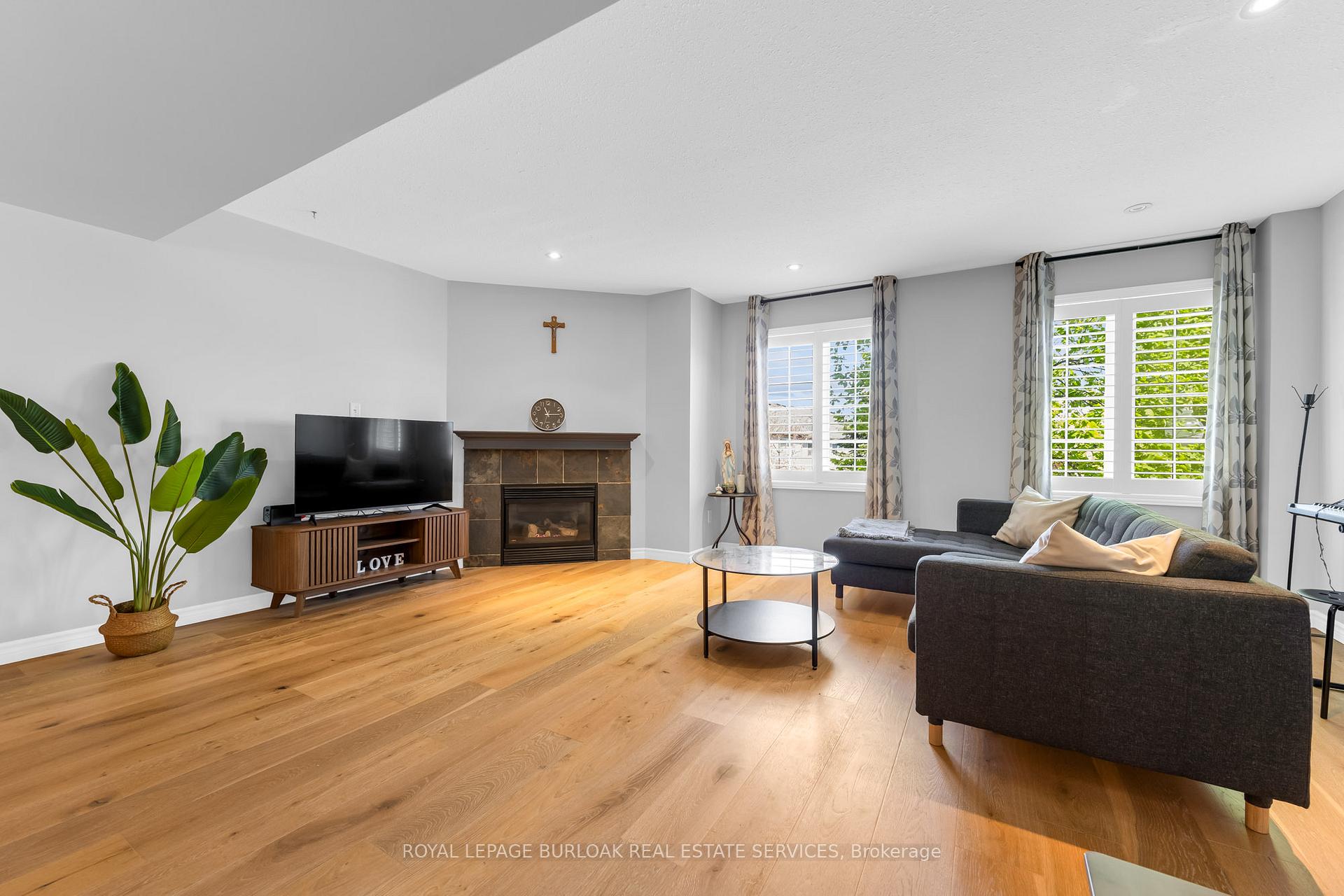 Photo 7 of Unit 16, 7 Southside Place, Hamilton, Mountview — HOMEH