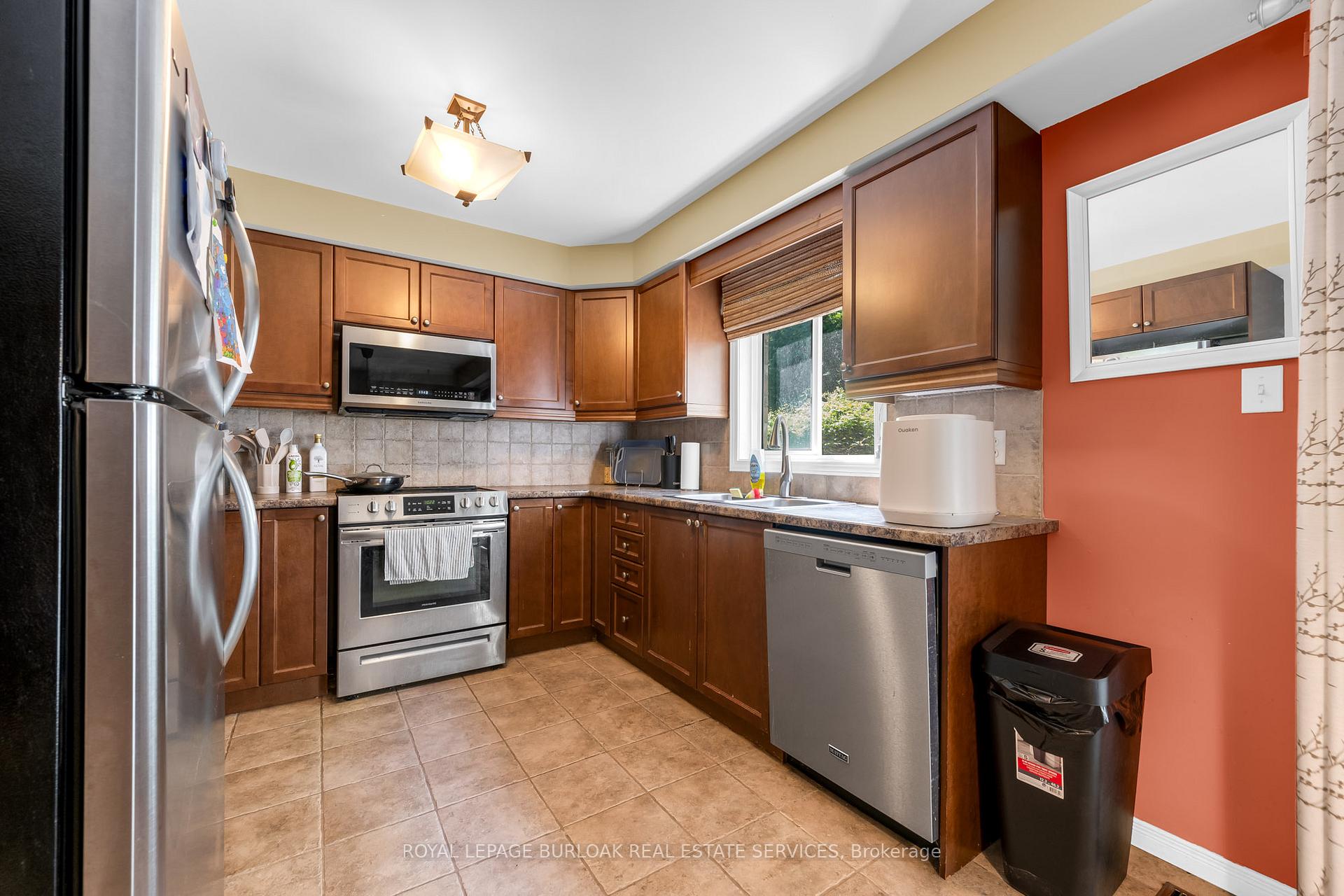 Photo 12 of Unit 16, 7 Southside Place, Hamilton, Mountview — HOMEH