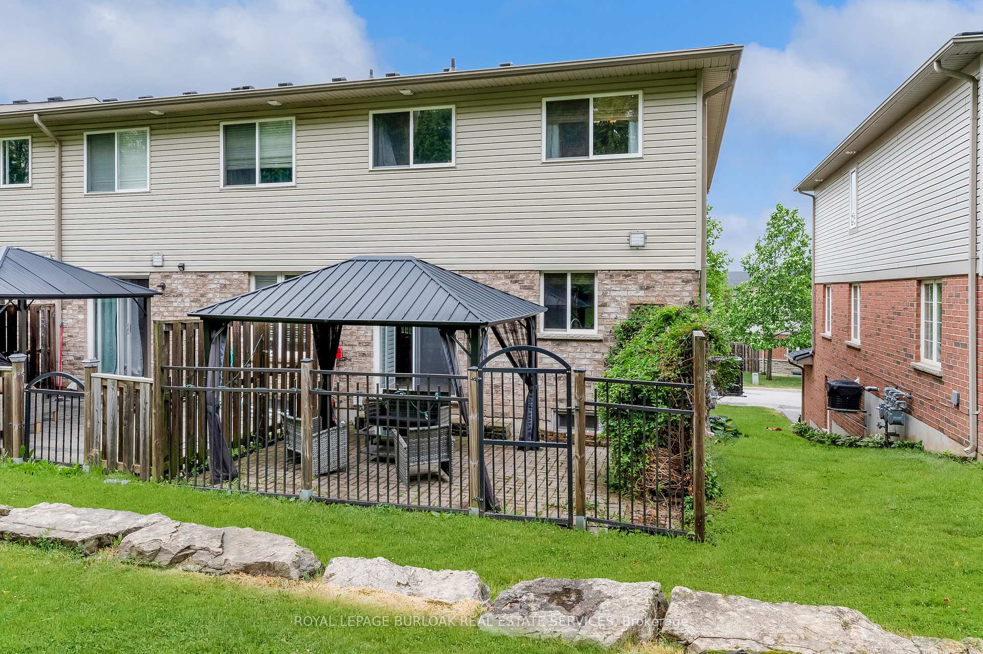 Photo 33 of Unit 16, 7 Southside Place, Hamilton, Mountview — HOMEH