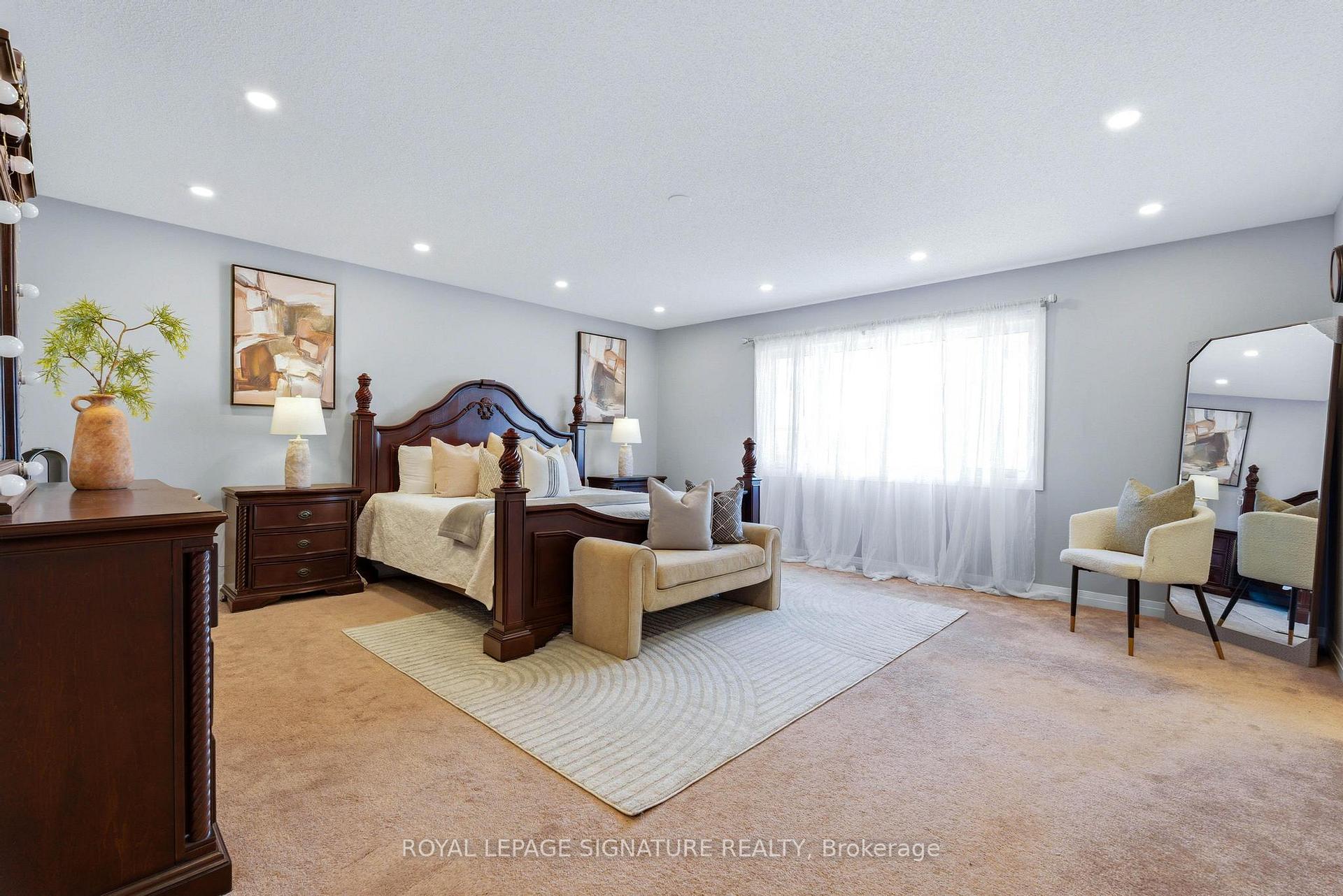 Photo 17 of 14 Paisley Way, Orangeville — HOMEH