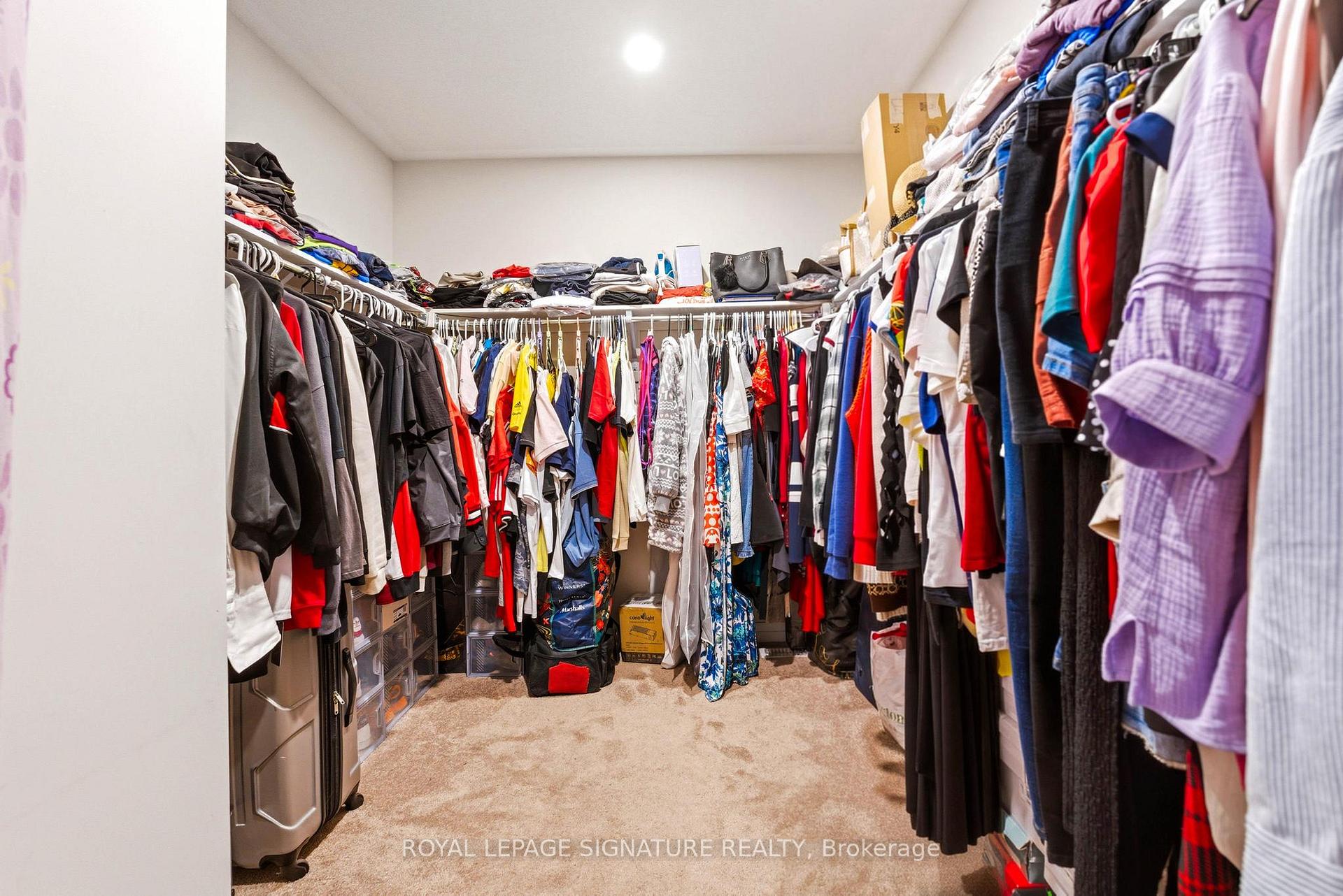 Photo 21 of 14 Paisley Way, Orangeville — HOMEH