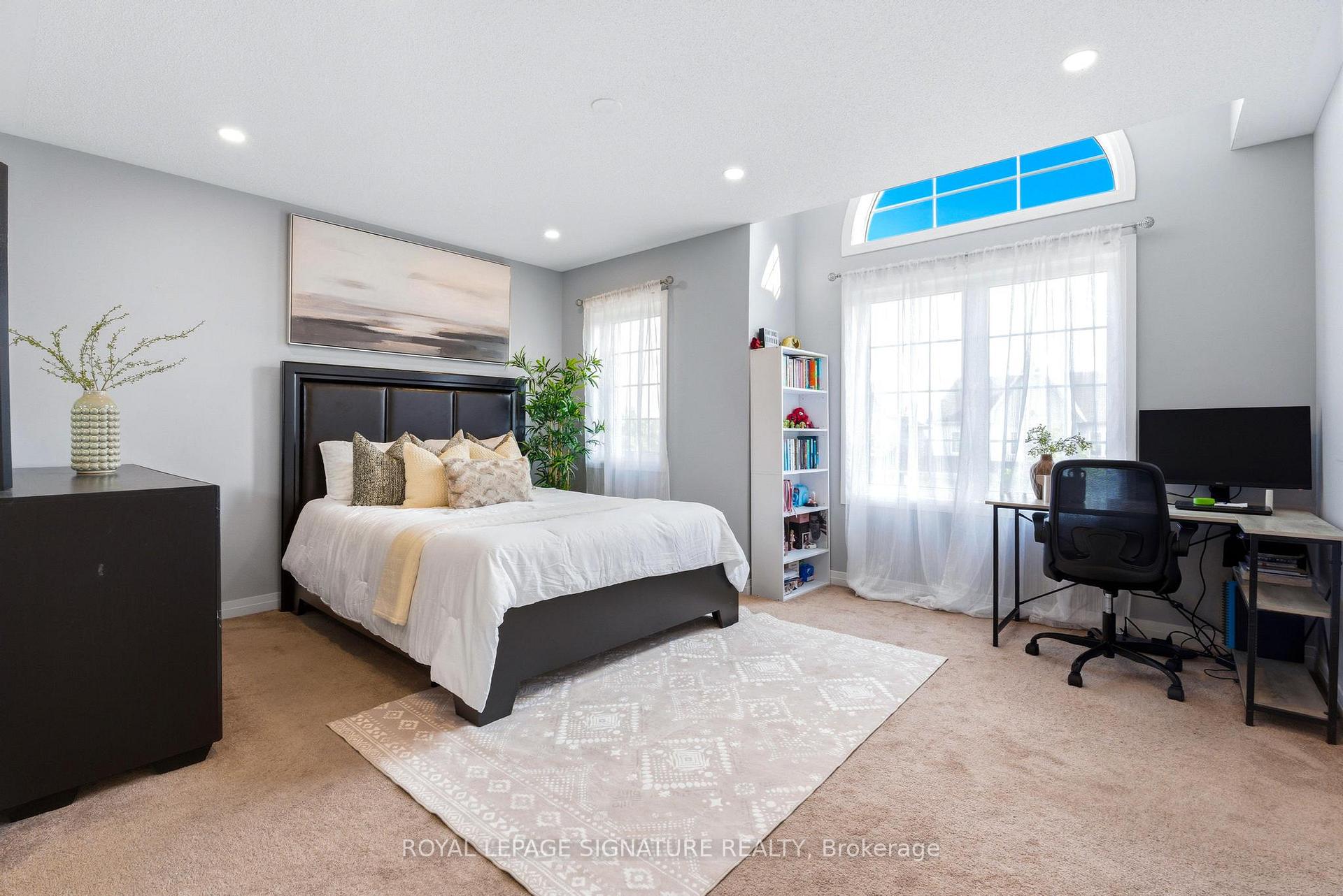 Photo 26 of 14 Paisley Way, Orangeville — HOMEH