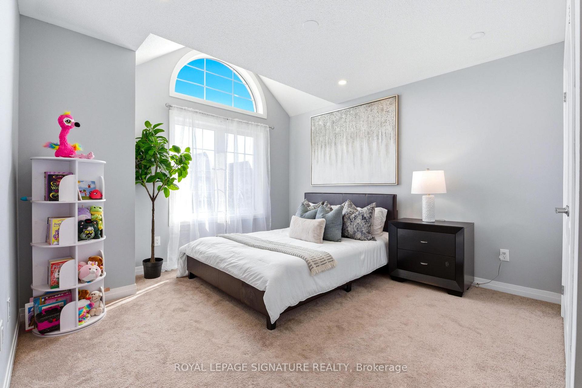 Photo 28 of 14 Paisley Way, Orangeville — HOMEH