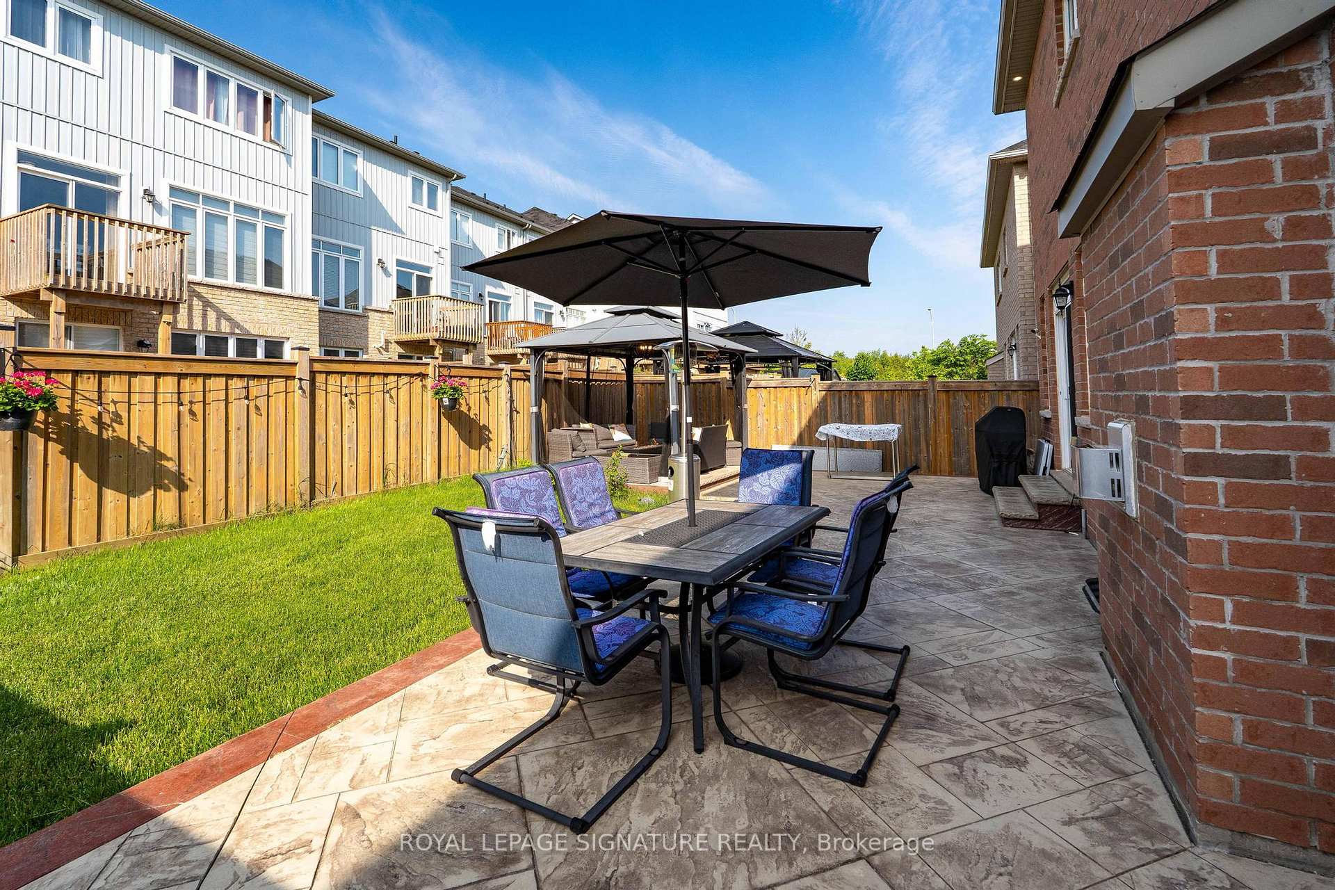 Photo 42 of 14 Paisley Way, Orangeville — HOMEH