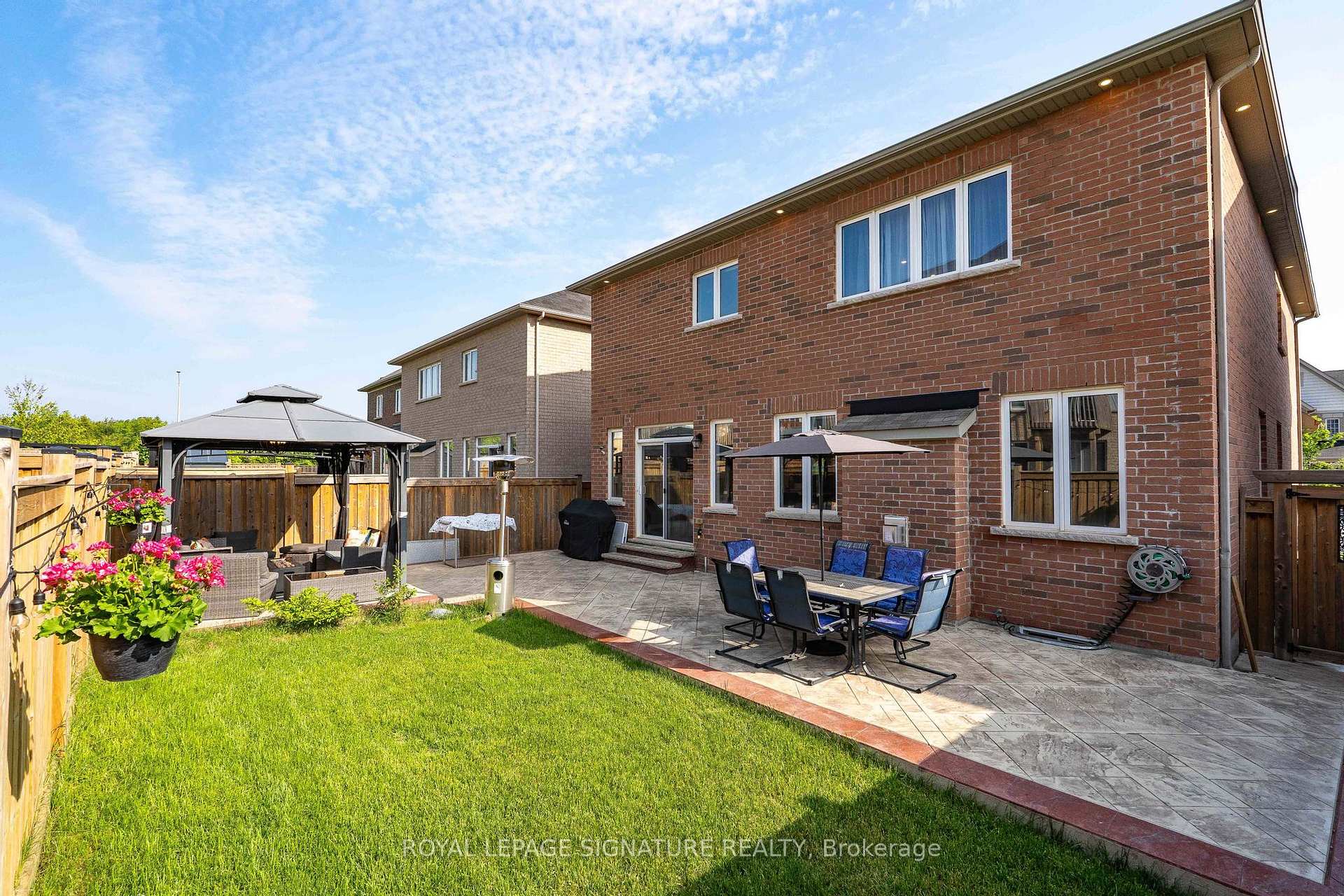 Photo 43 of 14 Paisley Way, Orangeville — HOMEH