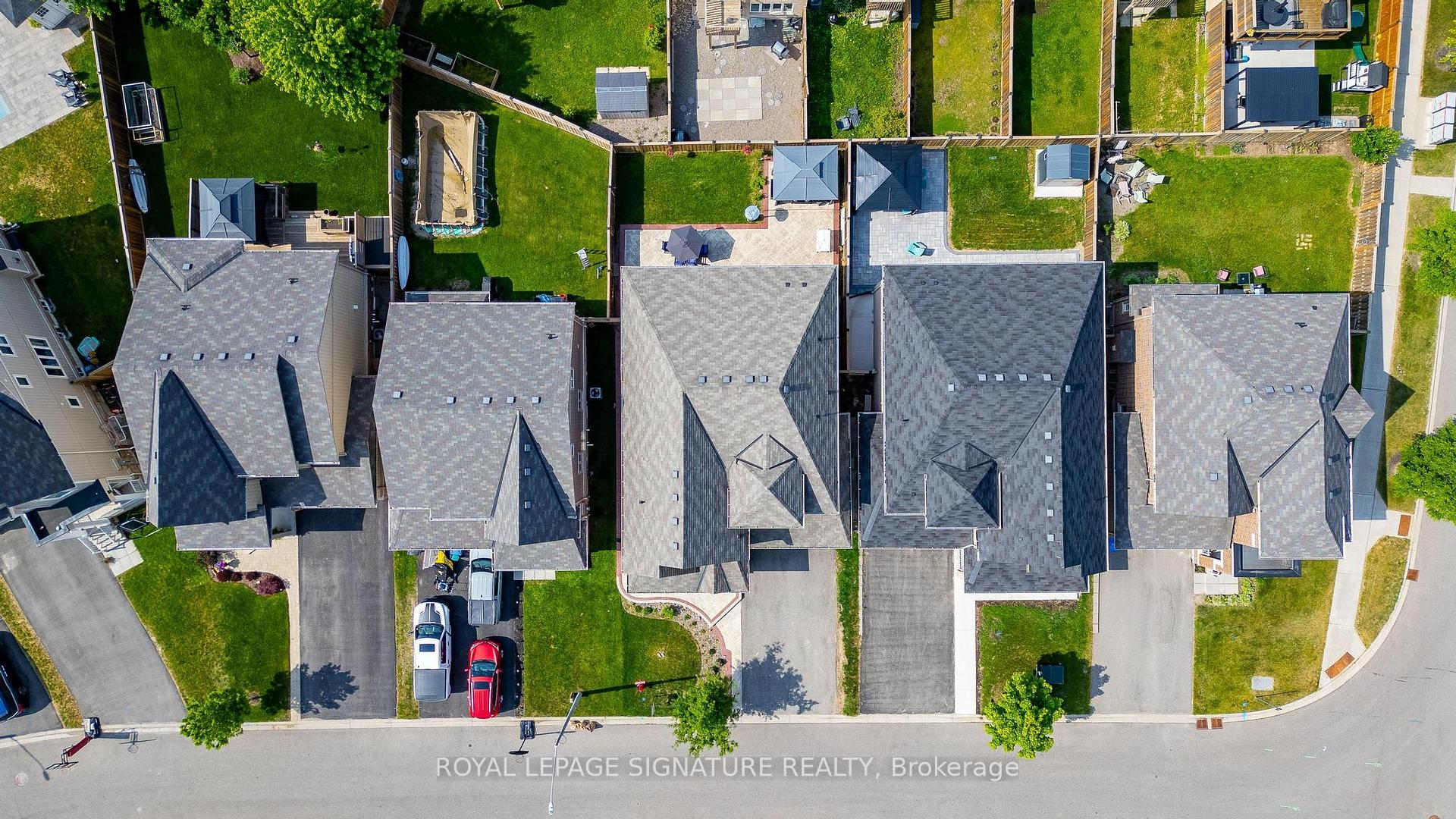Photo 49 of 14 Paisley Way, Orangeville — HOMEH