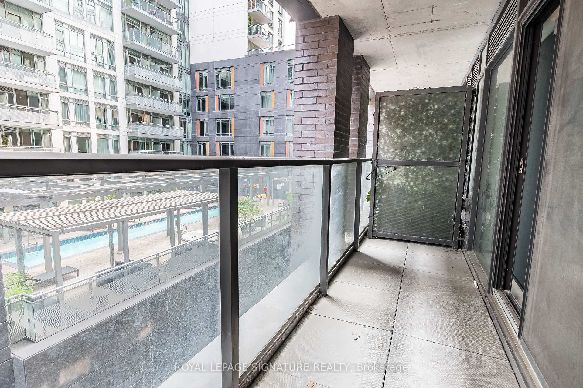 Photo 14 of Unit 318, 111 Bathurst Street, Toronto, Waterfront Communities — HOMEH
