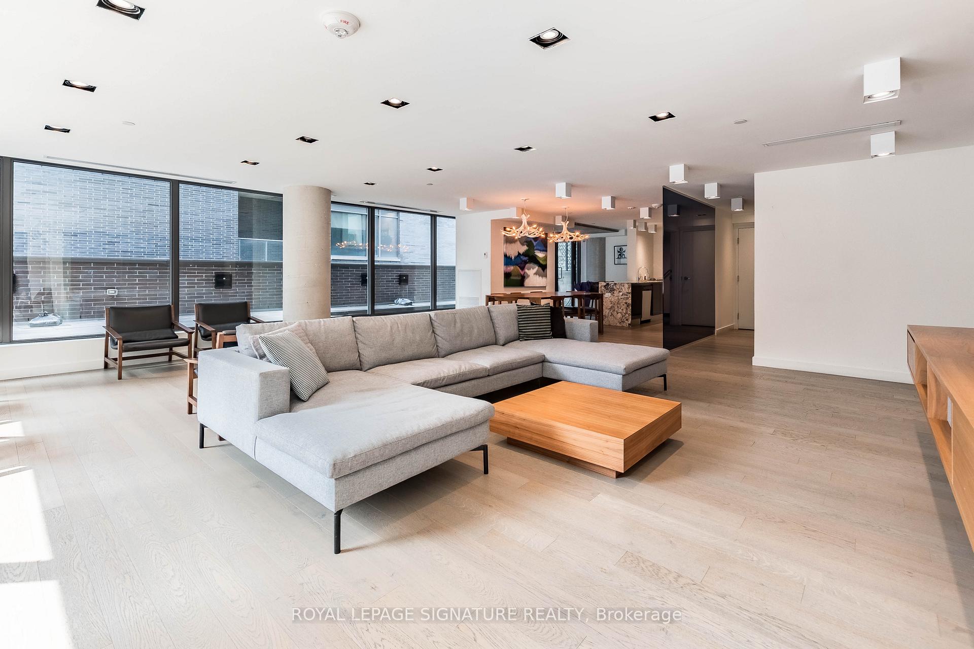 Photo 16 of Unit 318, 111 Bathurst Street, Toronto, Waterfront Communities — HOMEH