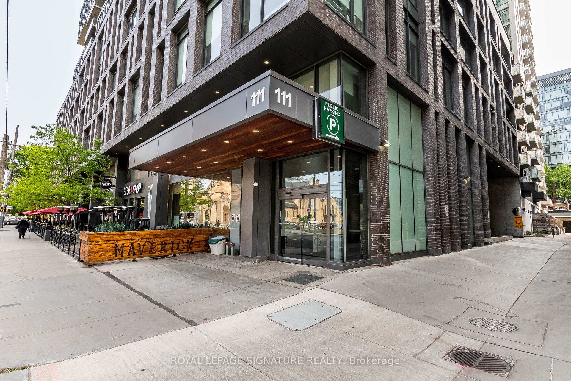 Photo 19 of Unit 318, 111 Bathurst Street, Toronto, Waterfront Communities — HOMEH