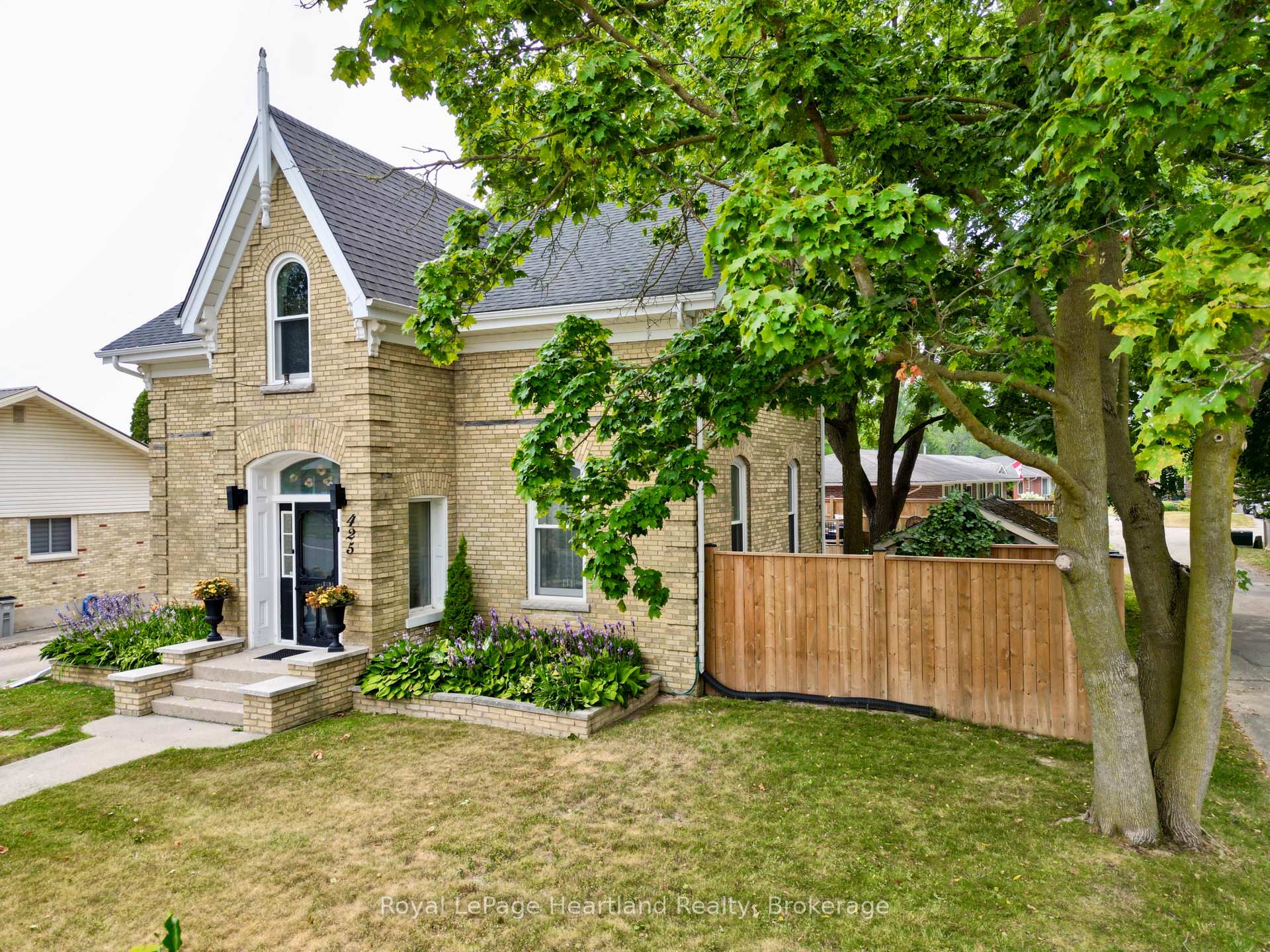 Photo 4 of 425 William Street, South Huron, Exeter — HOMEH