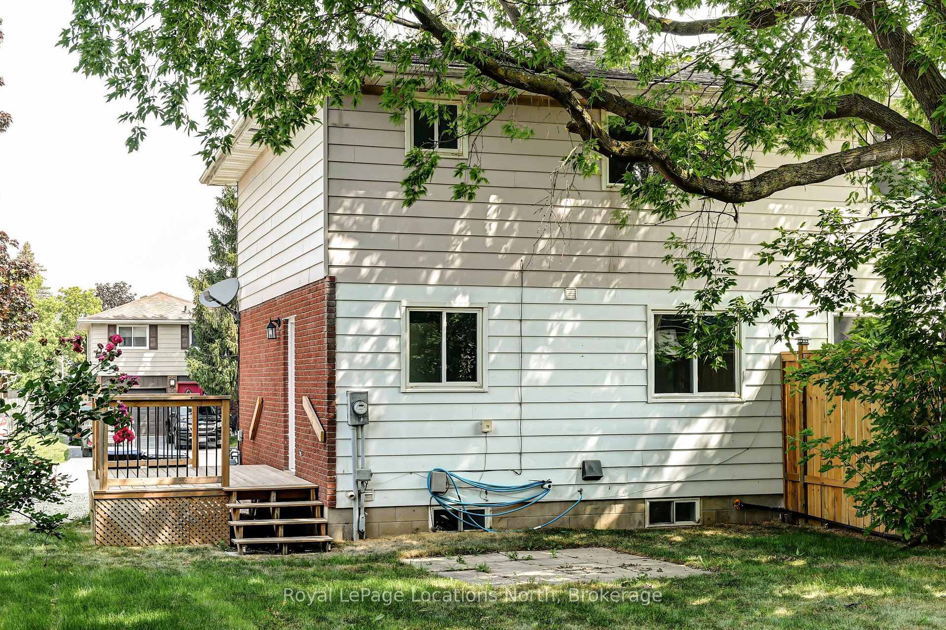 Photo 5 of 71 Gibbard Crescent, Collingwood — HOMEH
