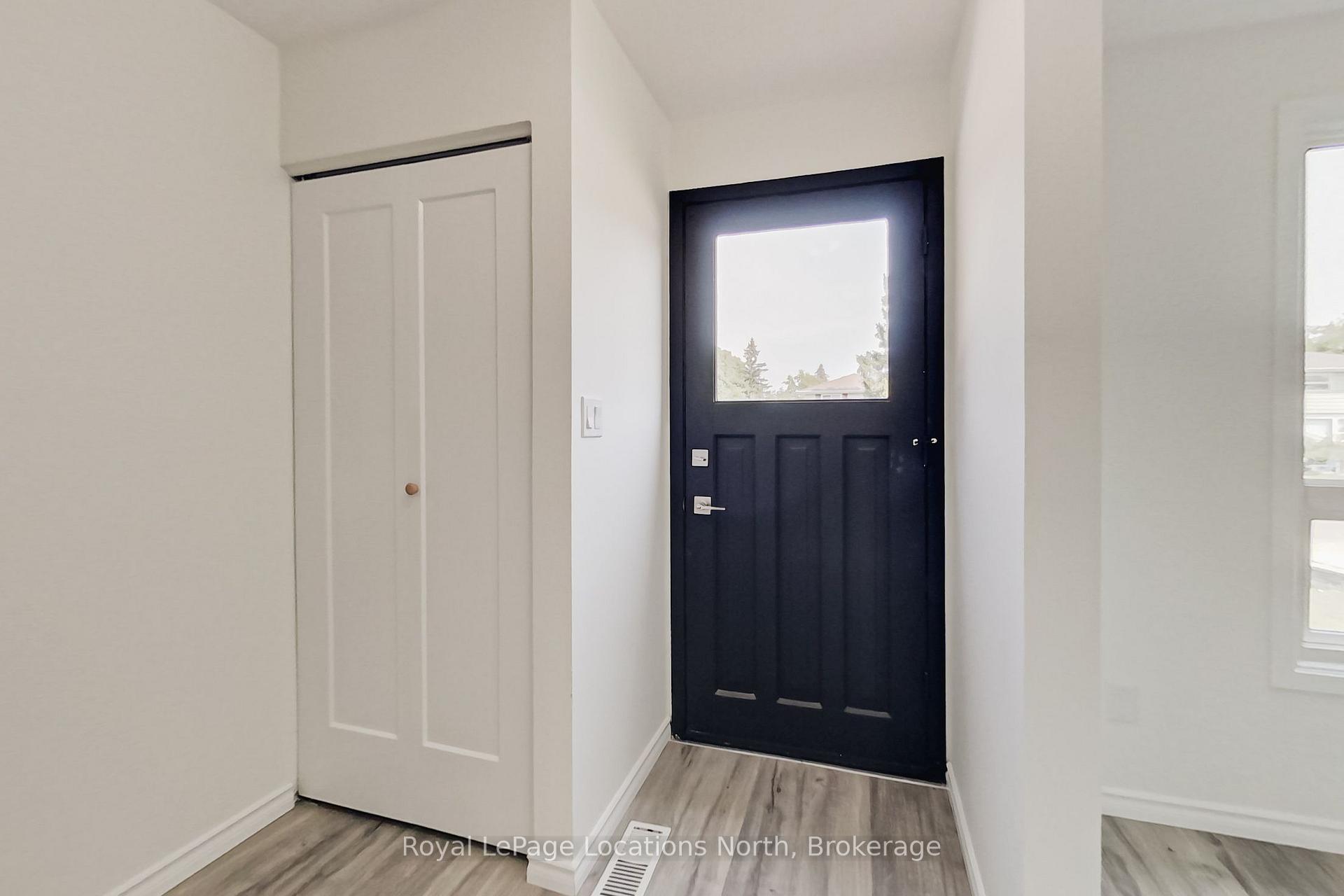 Photo 6 of 71 Gibbard Crescent, Collingwood — HOMEH