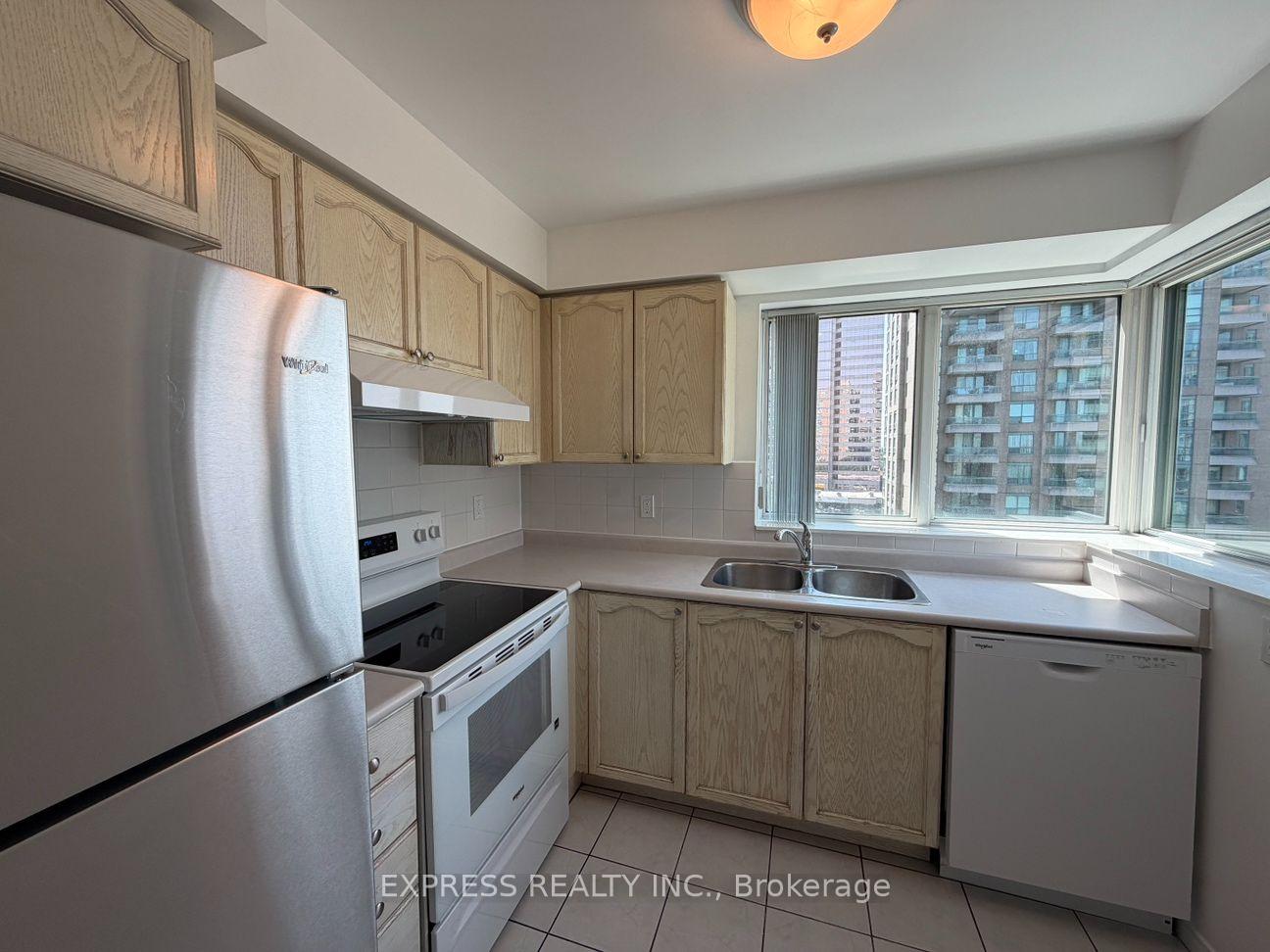 Photo 2 of Unit 903, 29 Pemberton Avenue, North York, Newtonbrook East — HOMEH