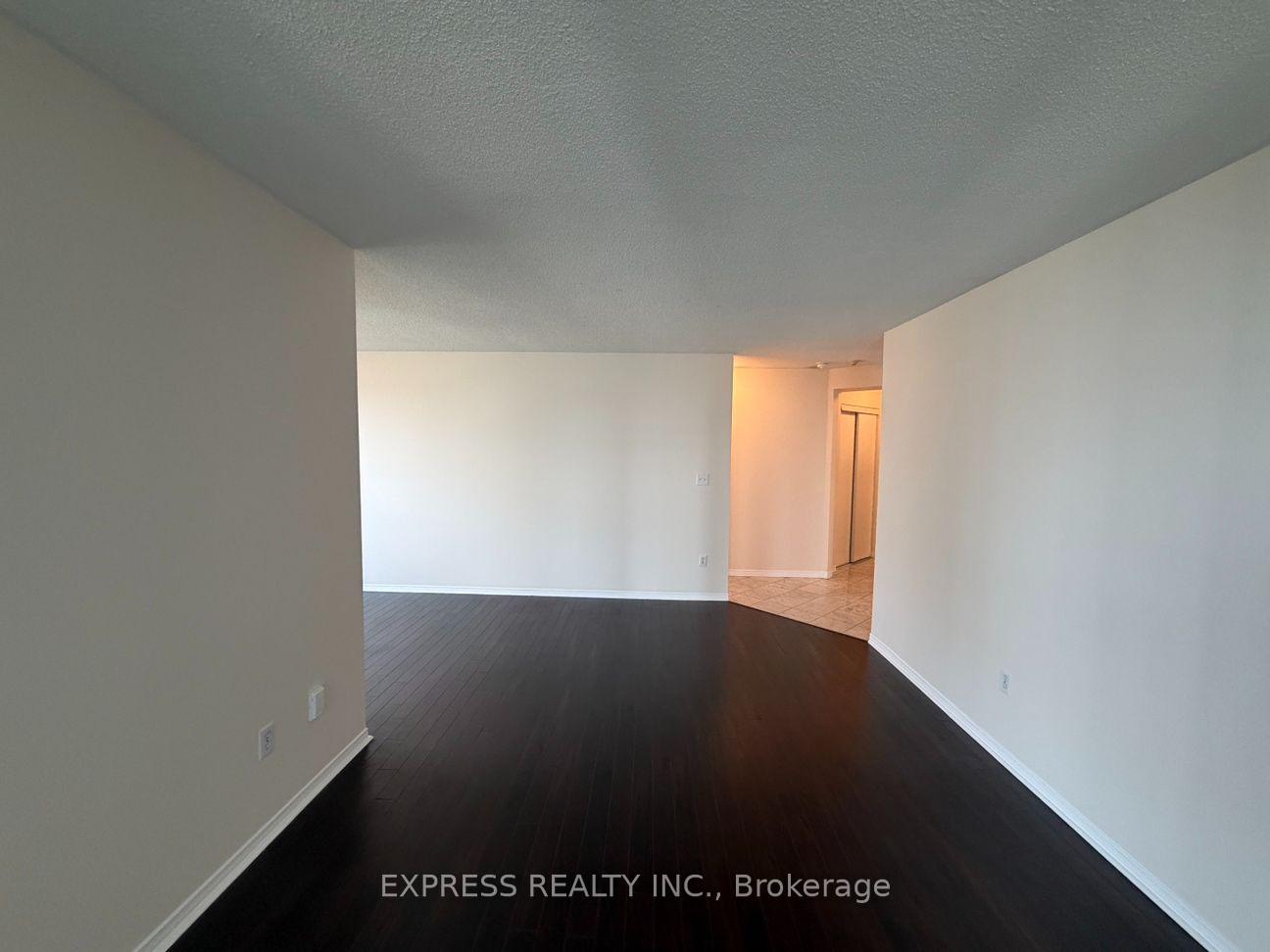 Photo 7 of Unit 903, 29 Pemberton Avenue, North York, Newtonbrook East — HOMEH