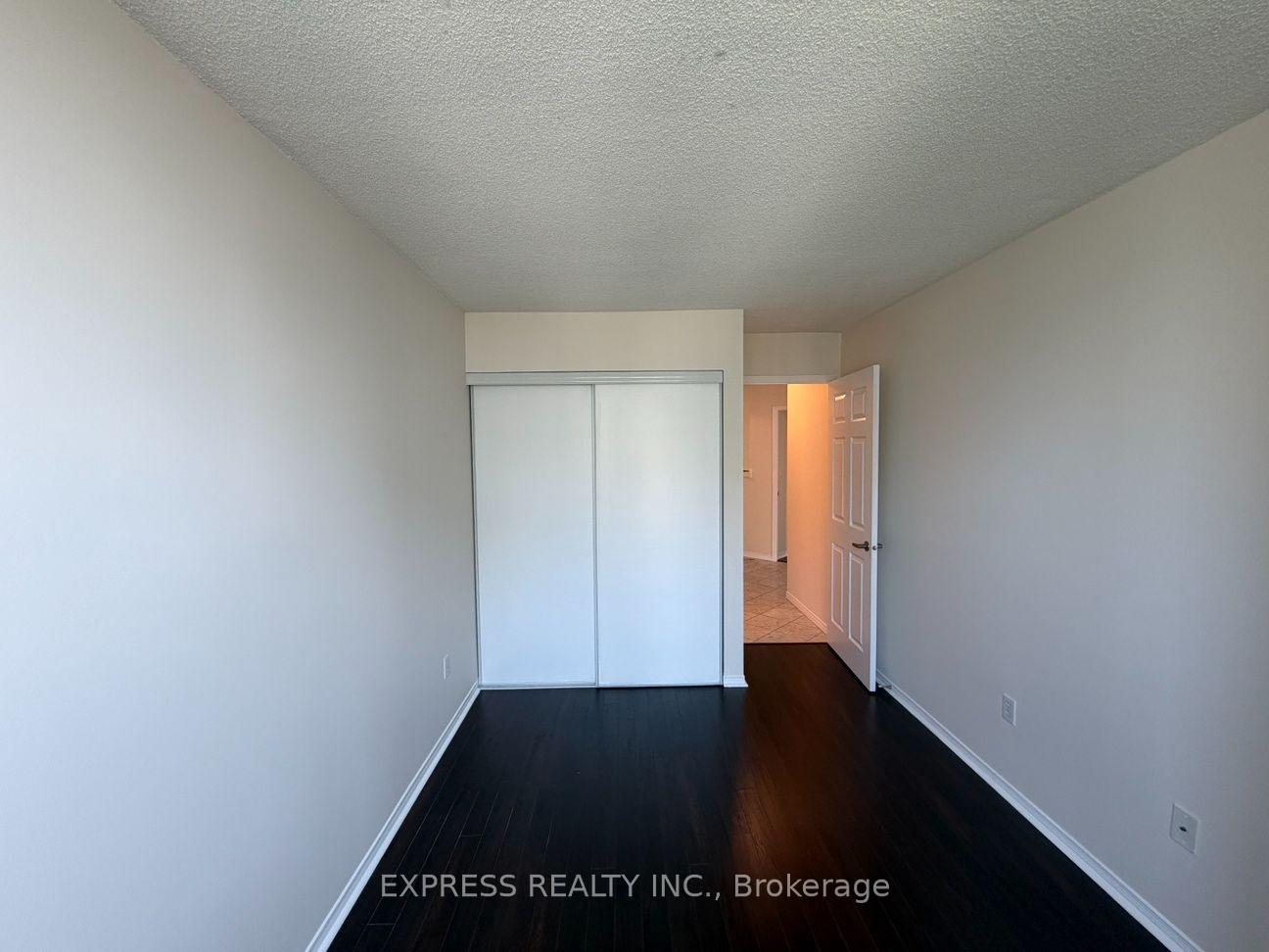 Photo 9 of Unit 903, 29 Pemberton Avenue, North York, Newtonbrook East — HOMEH