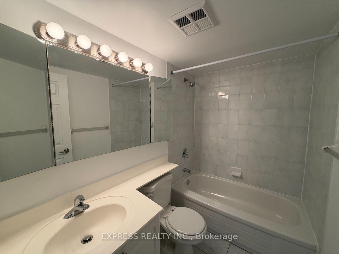 Photo 13 of Unit 903, 29 Pemberton Avenue, North York, Newtonbrook East — HOMEH