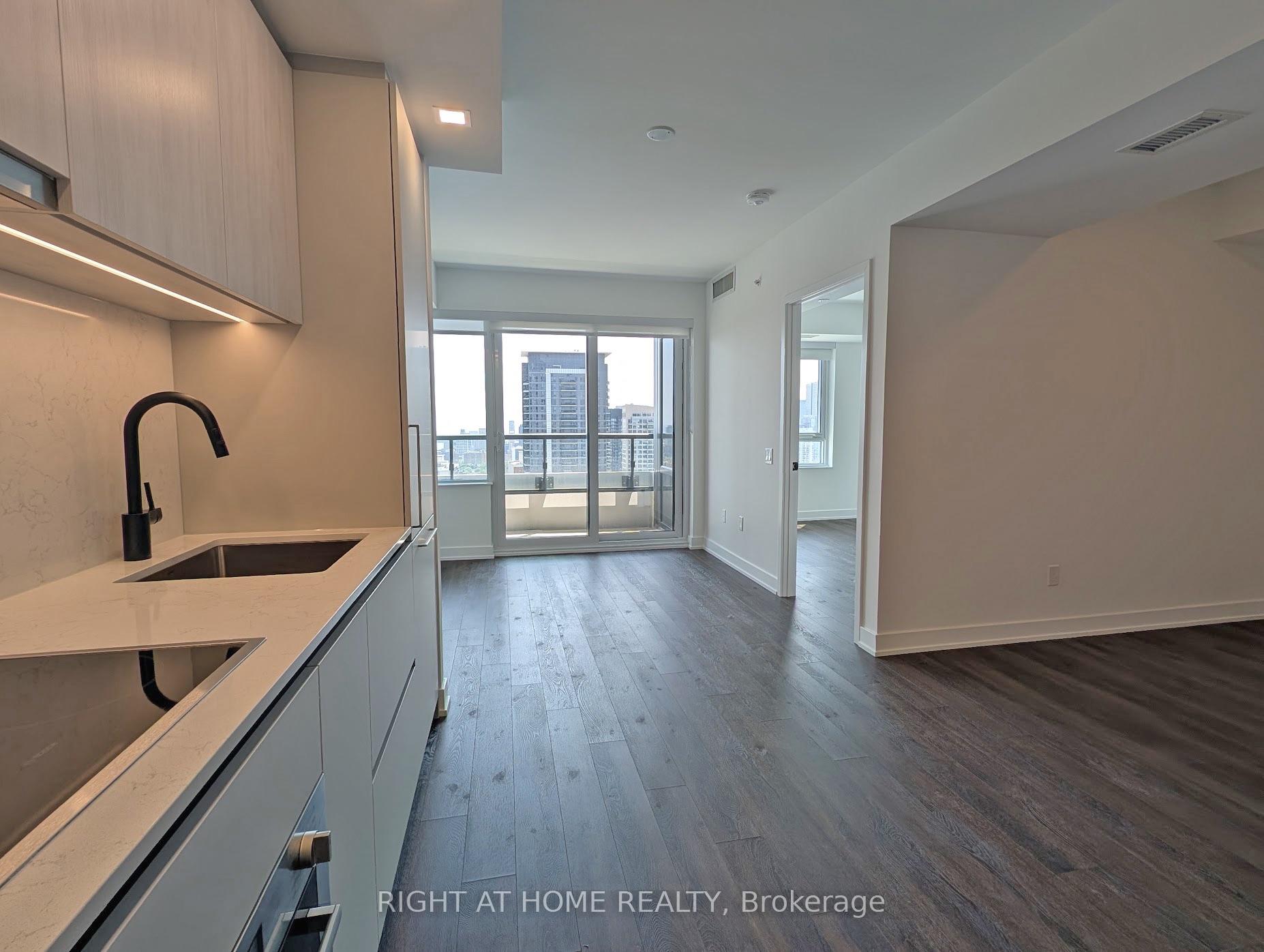Photo 4 of Unit 3610, 609 Sherbourne Street, Toronto, North St. James Town — HOMEH