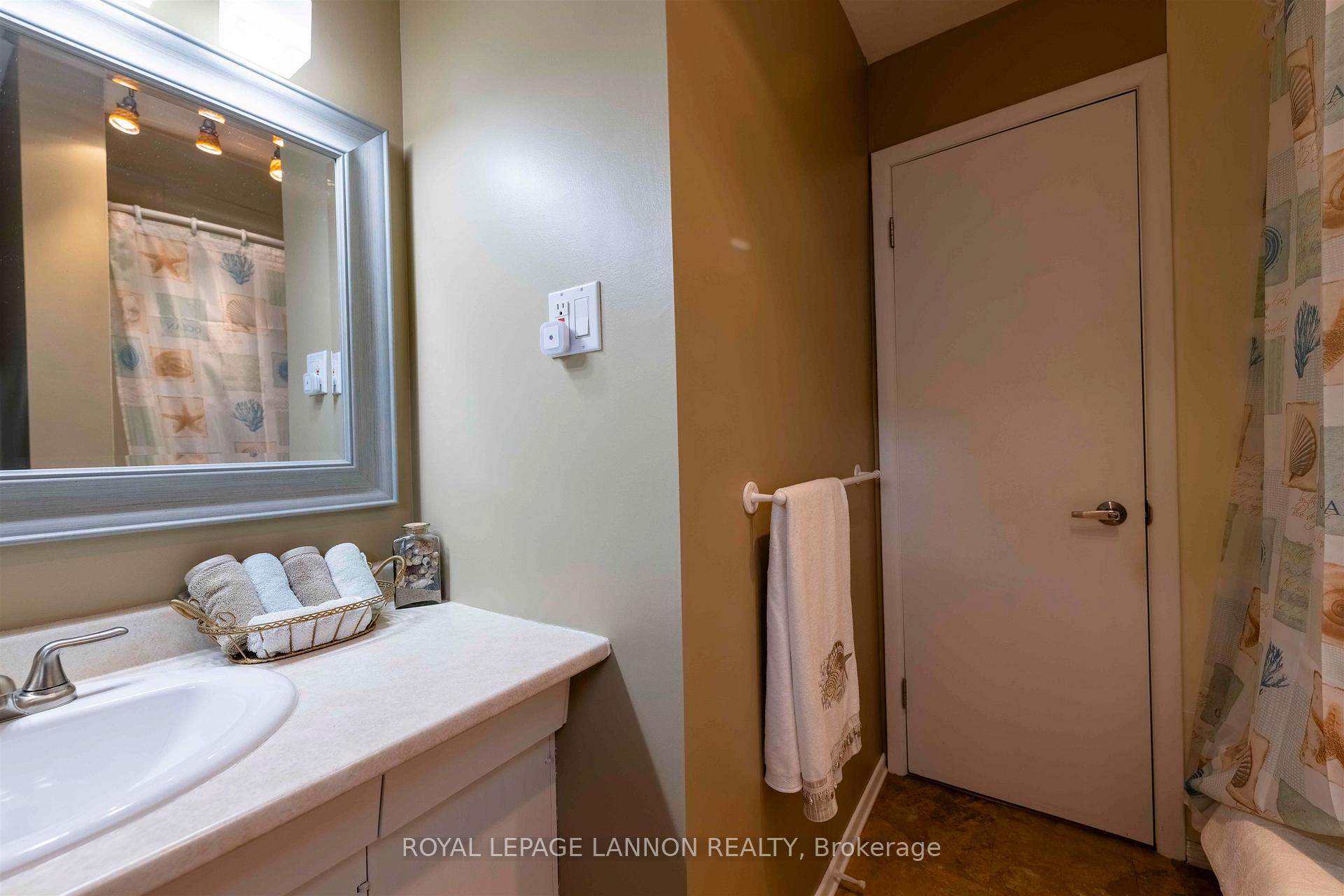 Photo 18 of 79 Algonquin Avenue S, Thunder Bay, West End — HOMEH