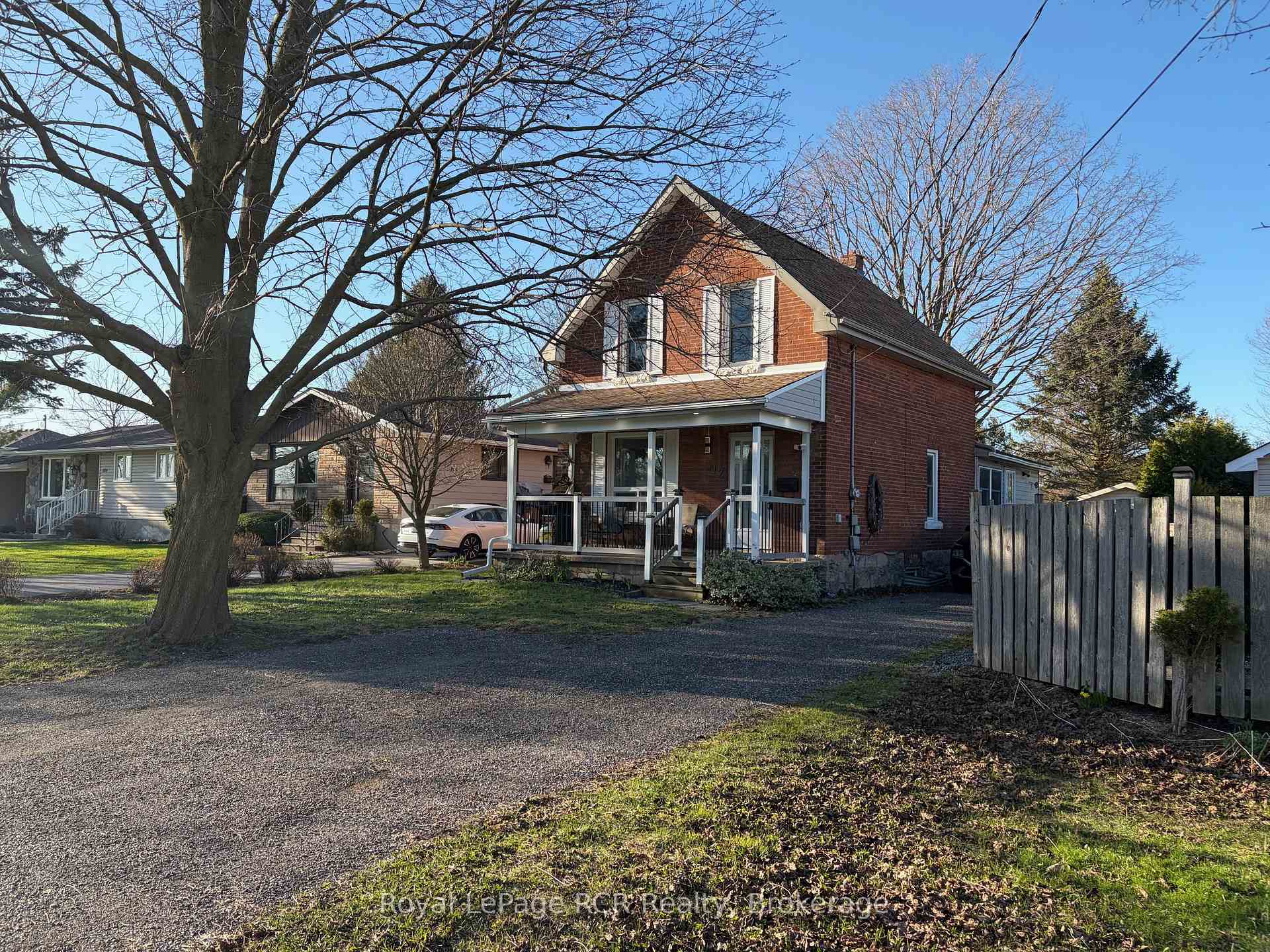 Photo 2 of 512 18th Street E, Owen Sound — HOMEH
