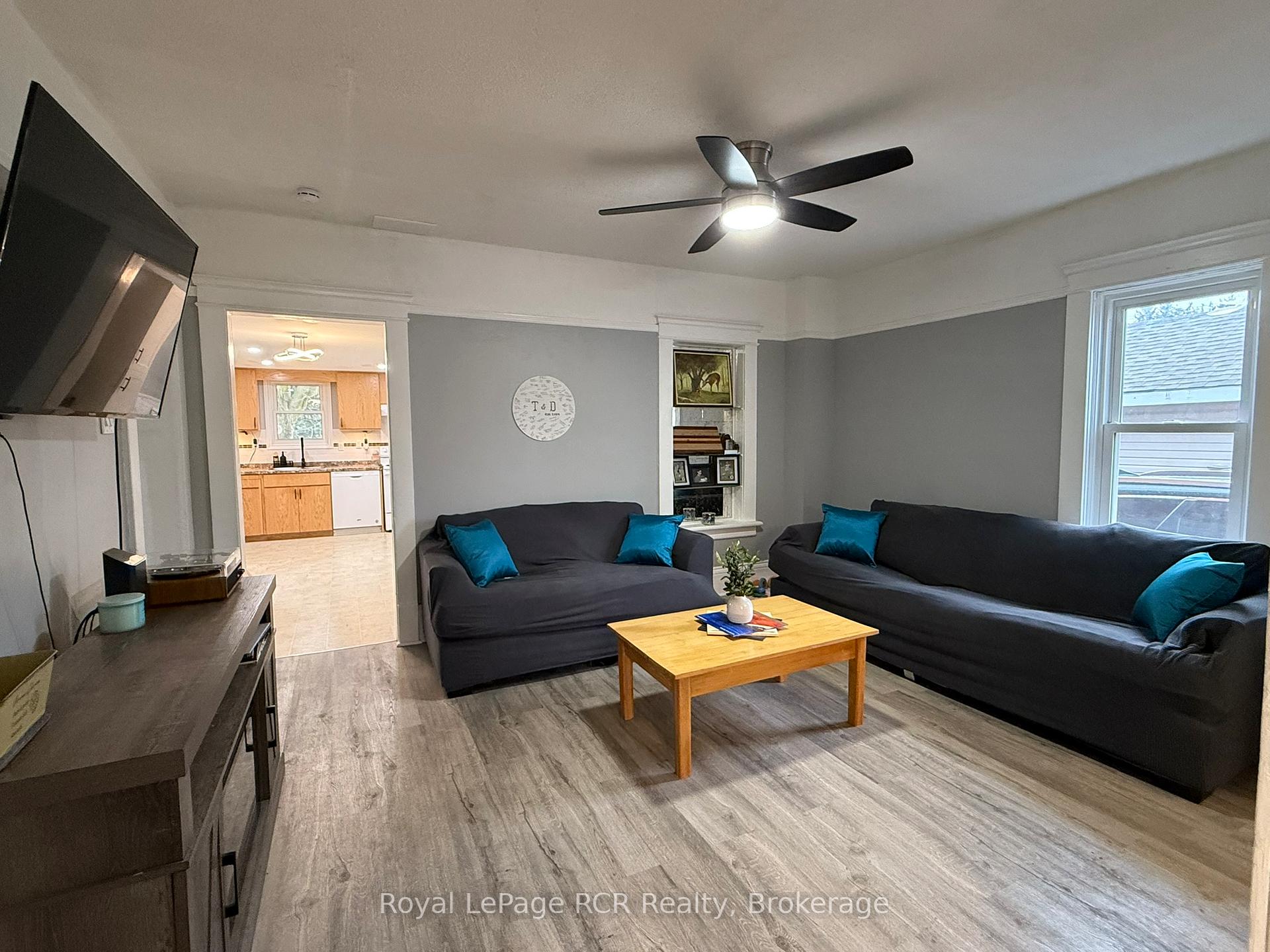 Photo 10 of 512 18th Street E, Owen Sound — HOMEH