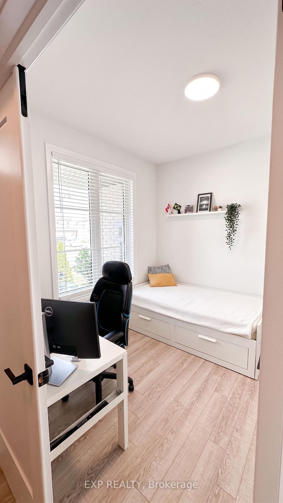 Photo 4 of 6 Evylean Court, St. Thomas — HOMEH