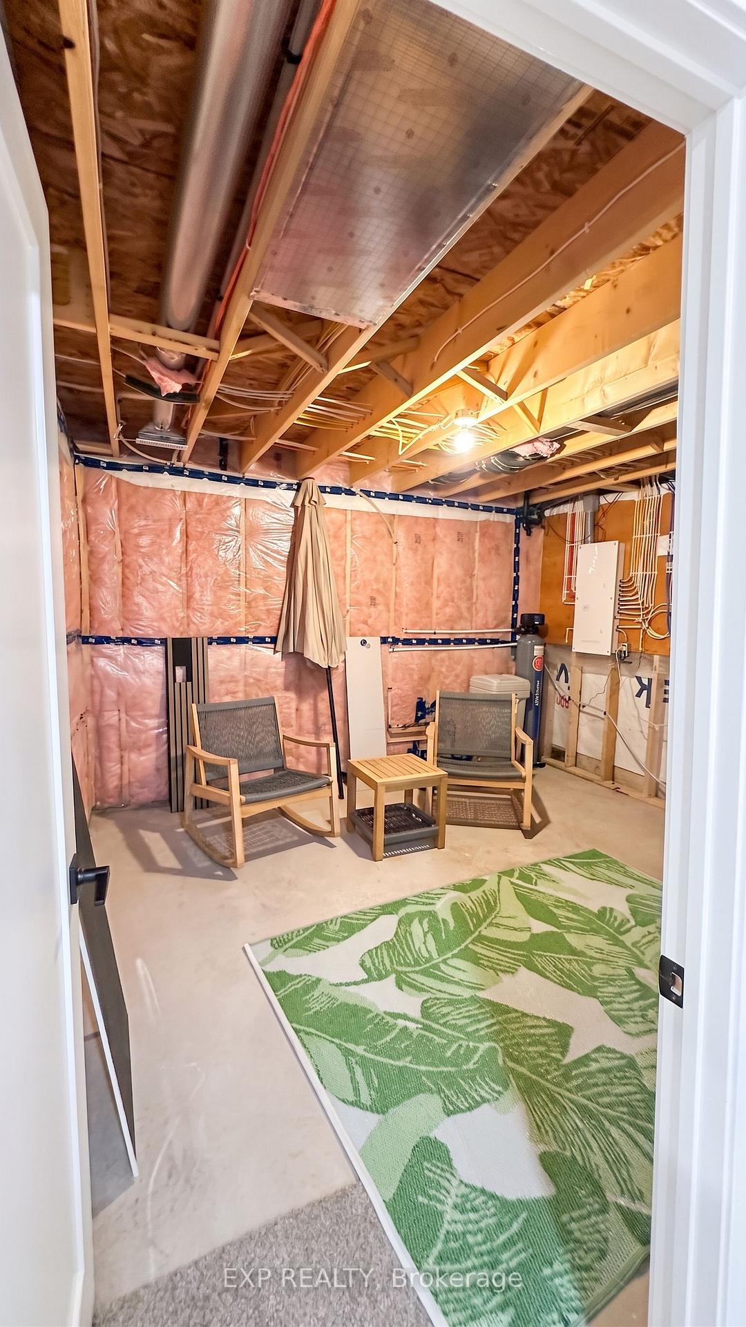 Photo 35 of 6 Evylean Court, St. Thomas — HOMEH