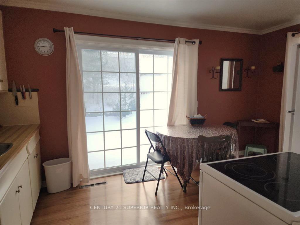 Photo 5 of 20 Neebig Avenue, Manitouwadge — HOMEH