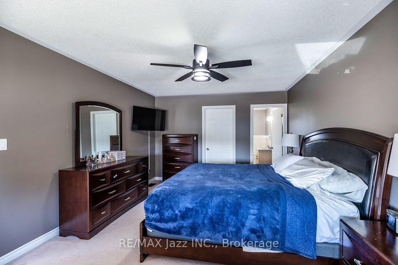Photo 14 of 26 Glenn Drive, Quinte West, Trenton Ward — HOMEH