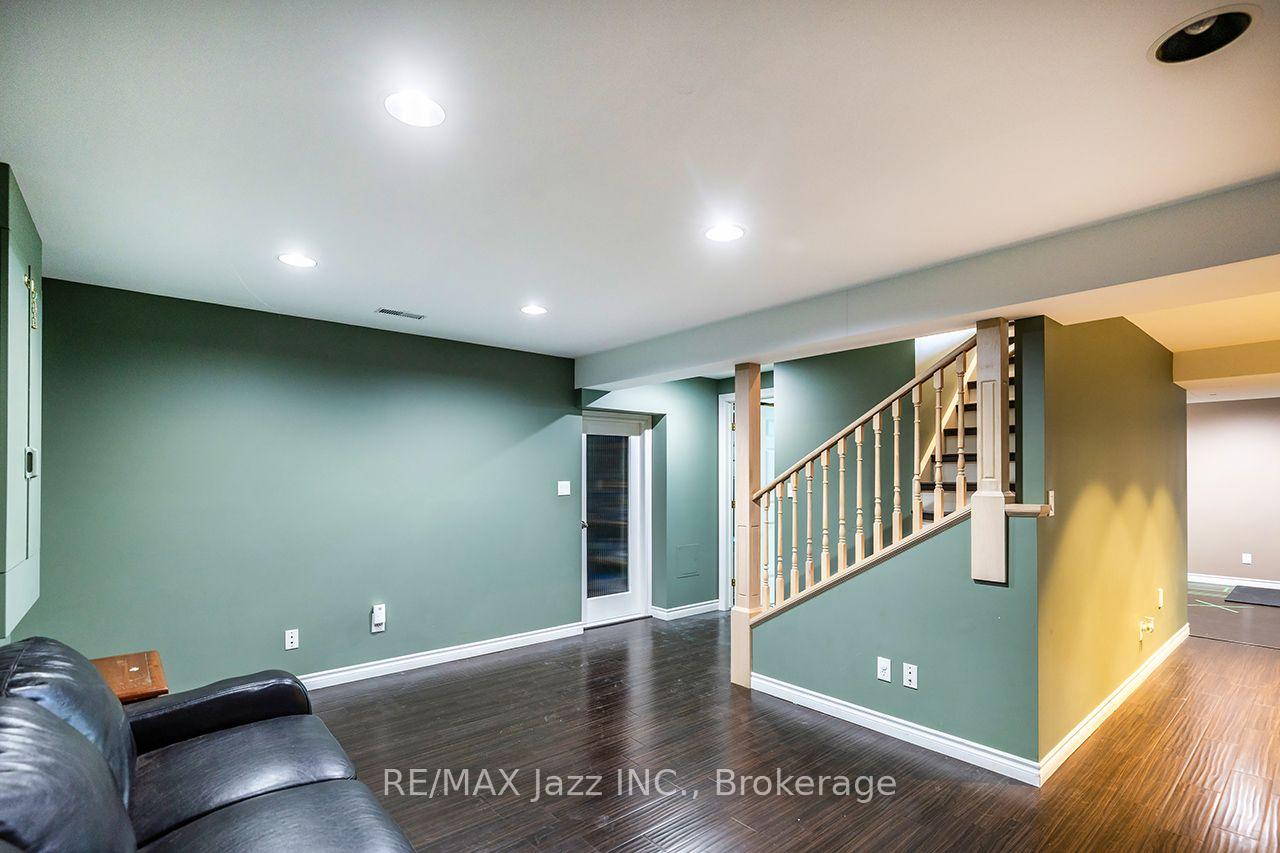 Photo 20 of 26 Glenn Drive, Quinte West, Trenton Ward — HOMEH
