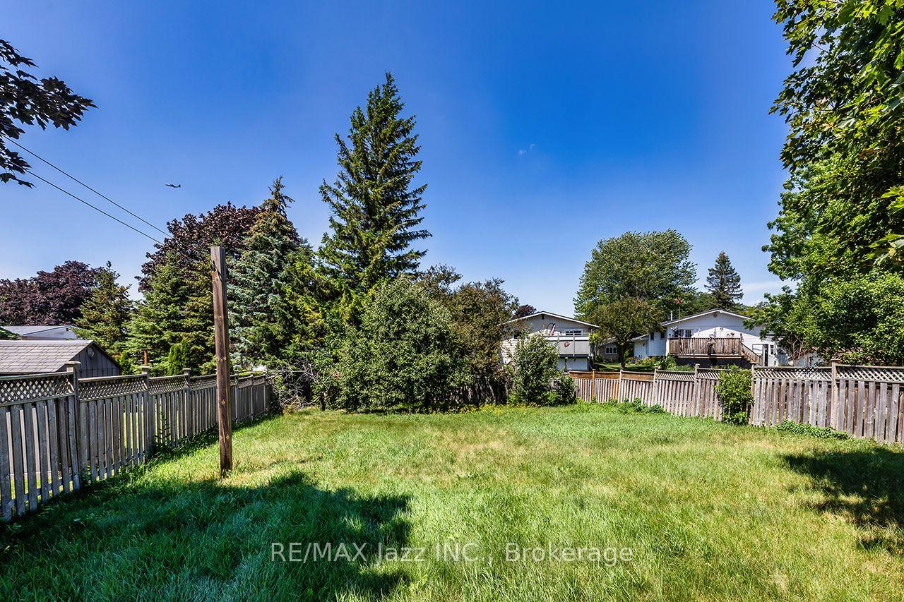 Photo 24 of 26 Glenn Drive, Quinte West, Trenton Ward — HOMEH