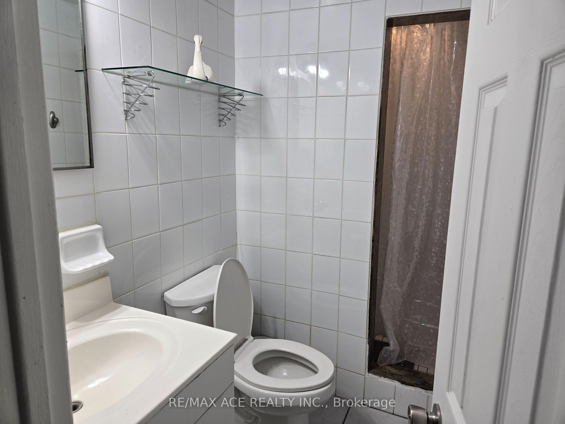 Photo 17 of Unit Bsmt, 65 Dellbrook Crescent, North York, Humber Summit — HOMEH