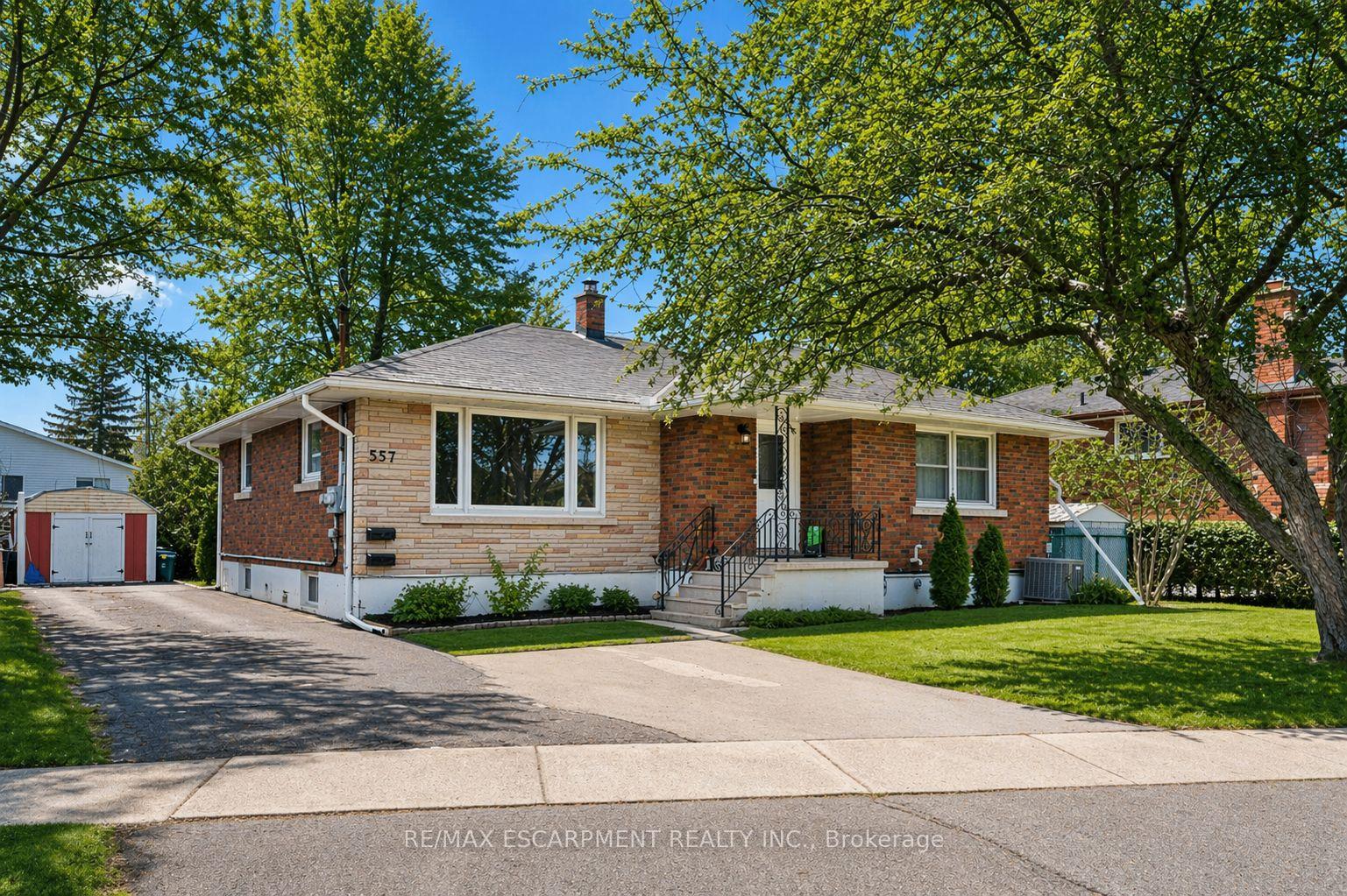 Photo of 557 Lake Street