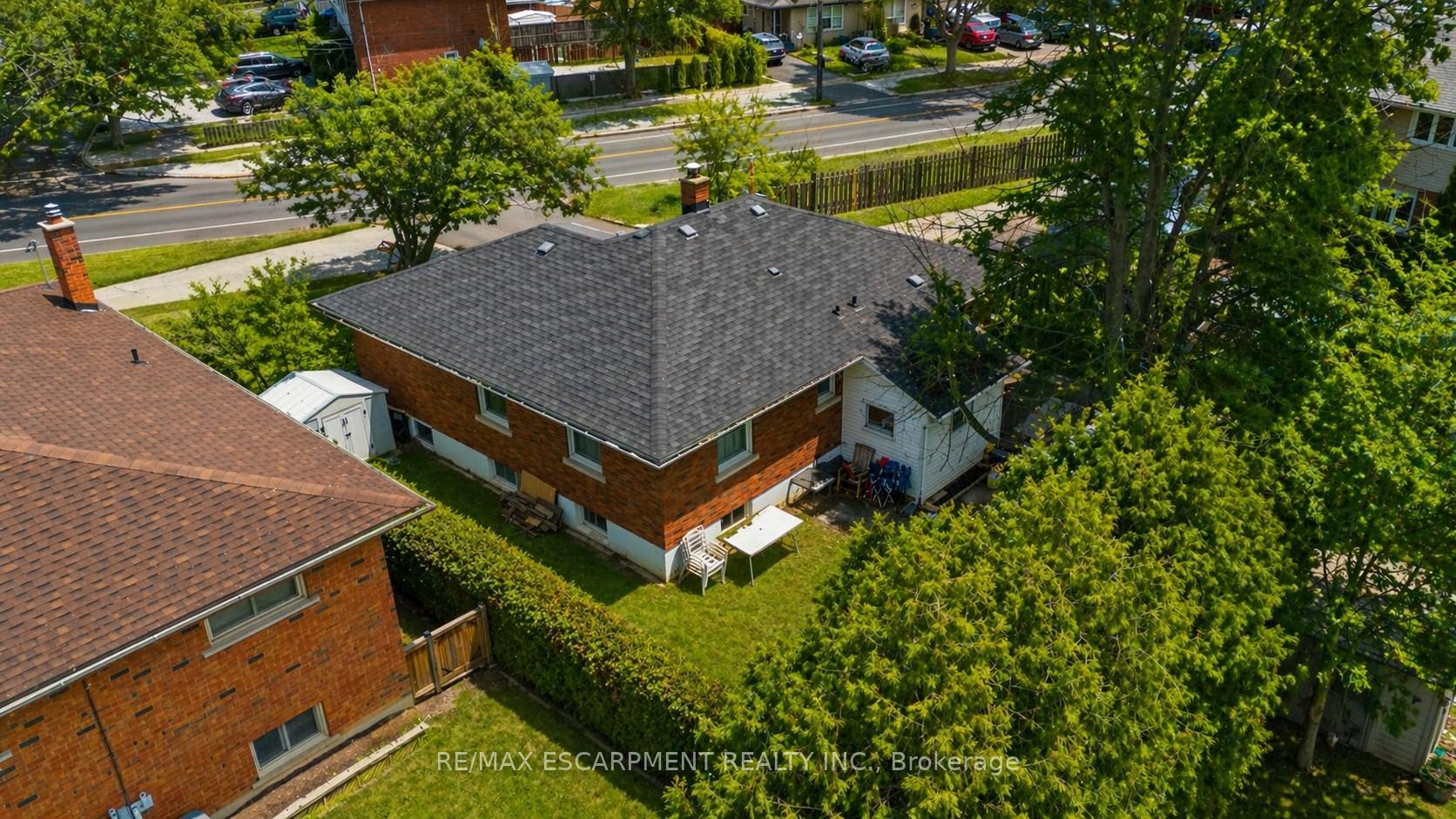 Photo 29 of 557 Lake Street, St. Catharines, Lakeport — HOMEH
