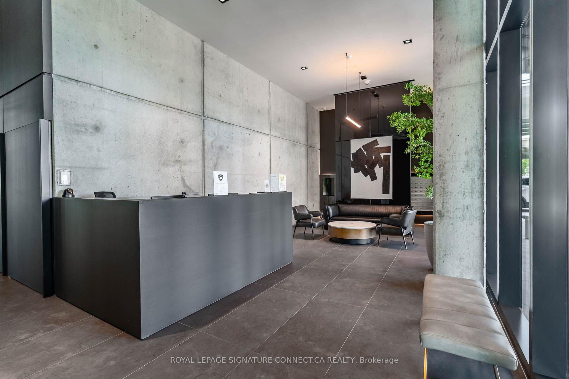 Photo 12 of Unit 910, 21 Lawren Harris Square, Toronto, Waterfront Communities — HOMEH