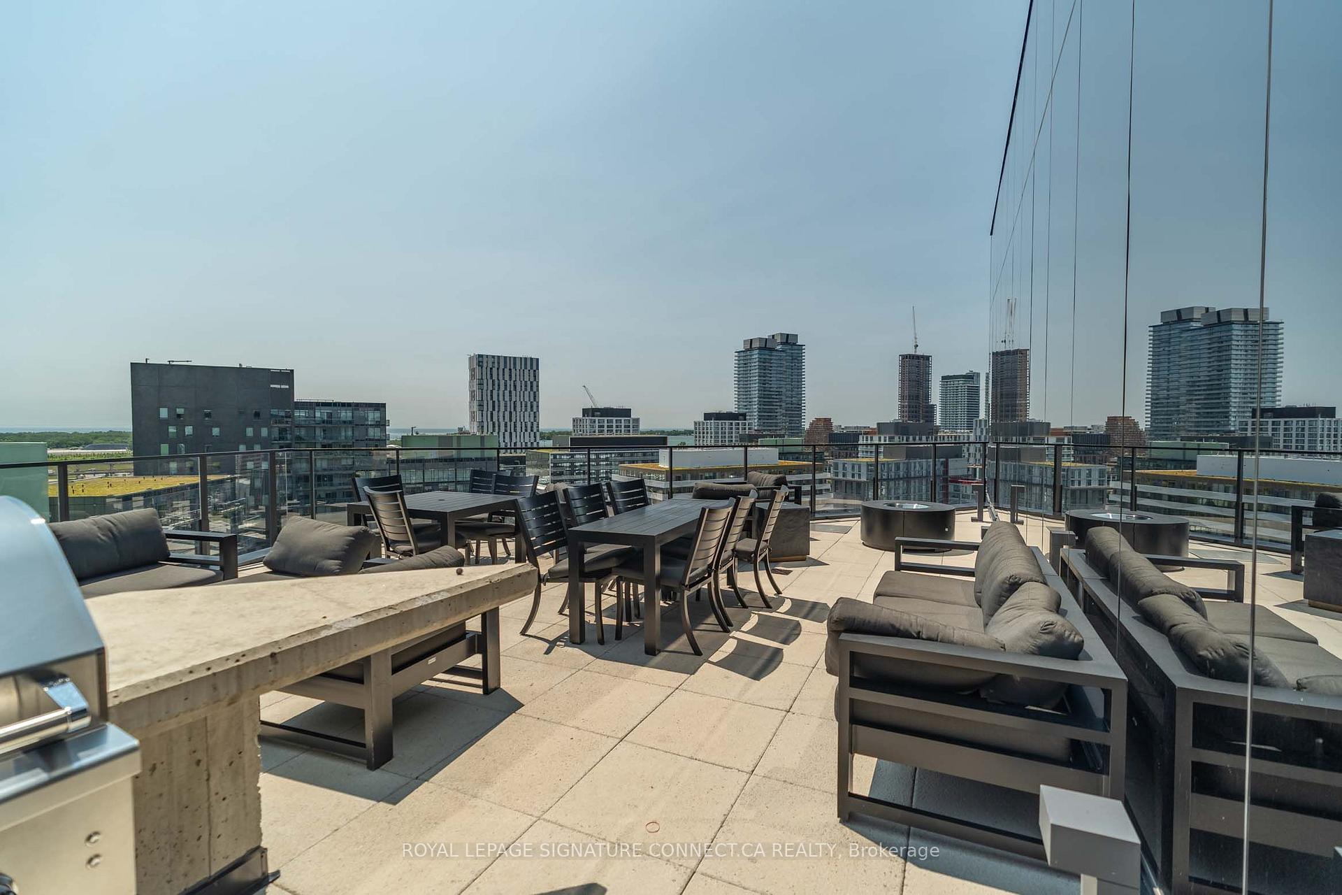 Photo 22 of Unit 910, 21 Lawren Harris Square, Toronto, Waterfront Communities — HOMEH