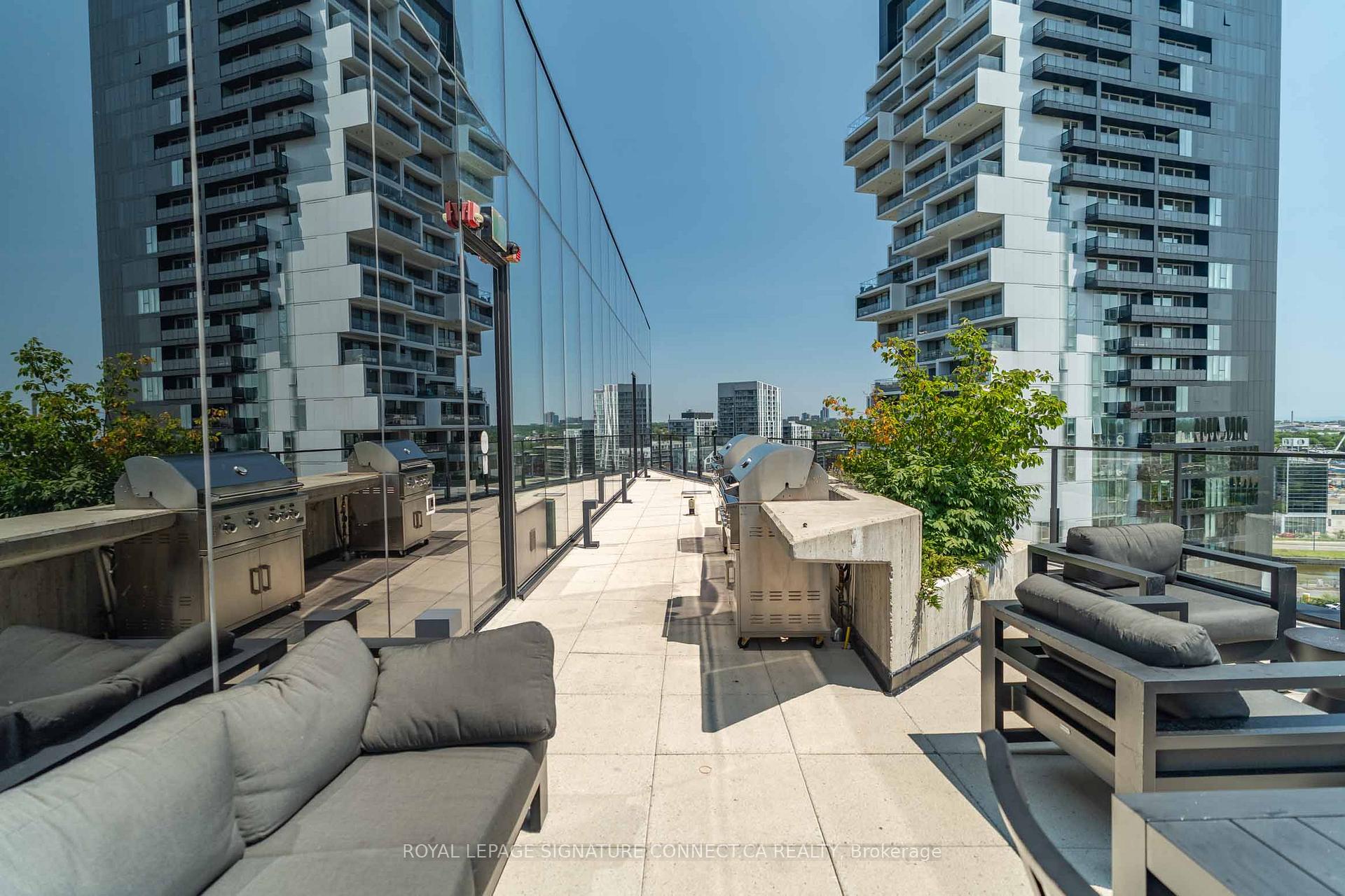 Photo 23 of Unit 910, 21 Lawren Harris Square, Toronto, Waterfront Communities — HOMEH