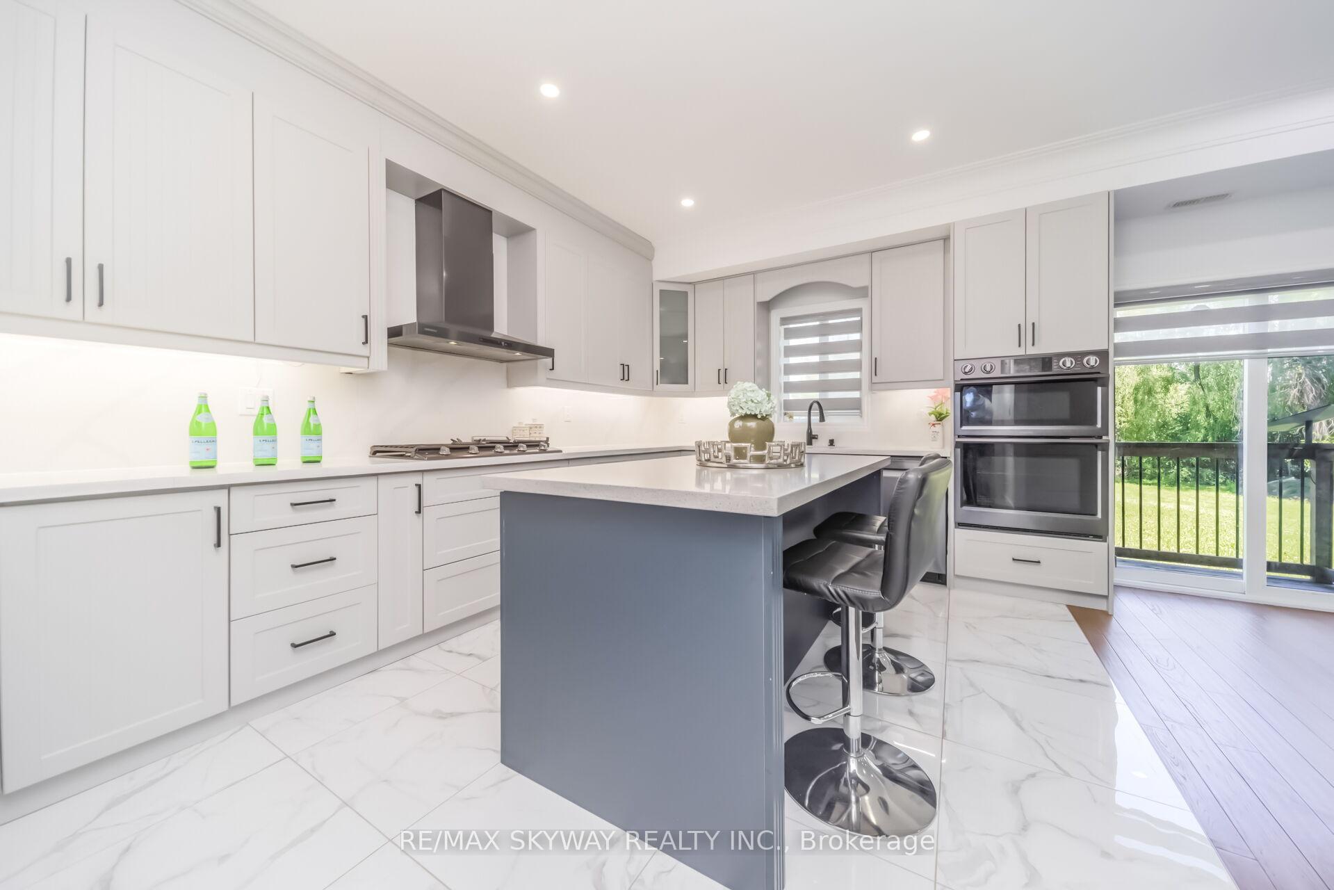 Photo 5 of 12199 Hwy #50 Road, Caledon, Bolton West — HOMEH