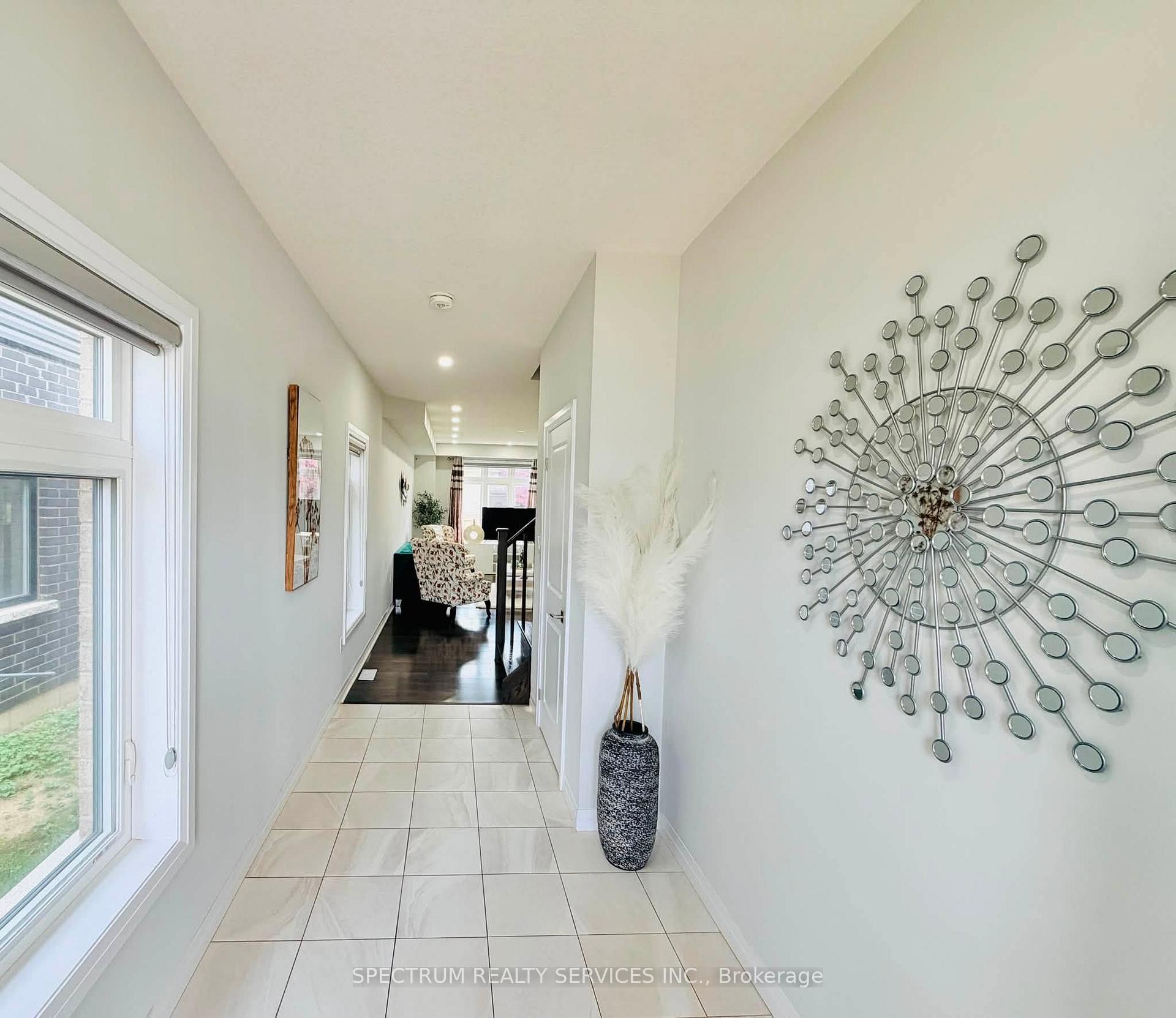 Photo 5 of 529B Grey Street, Brantford, Echo Place — HOMEH