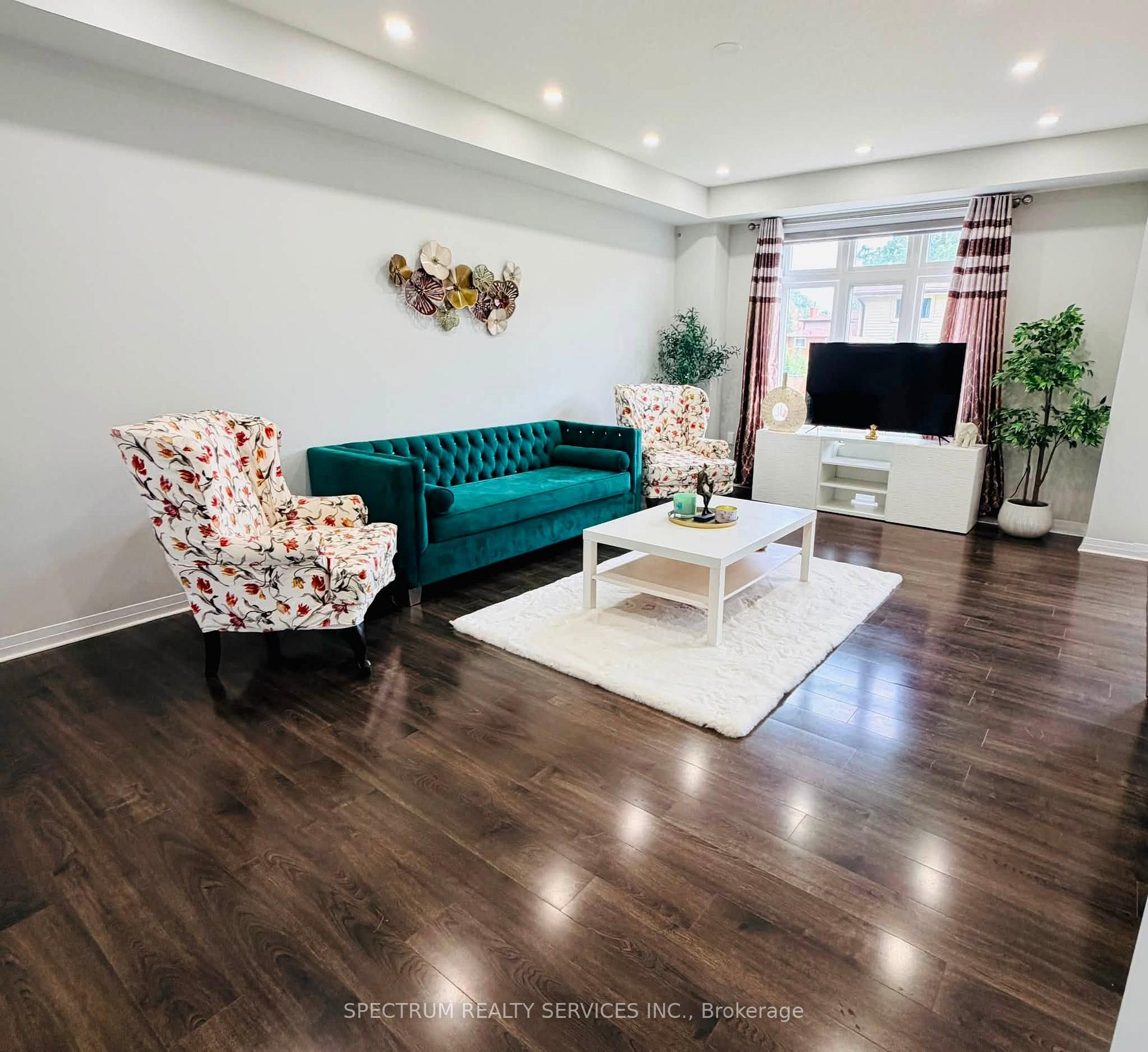 Photo 10 of 529B Grey Street, Brantford, Echo Place — HOMEH