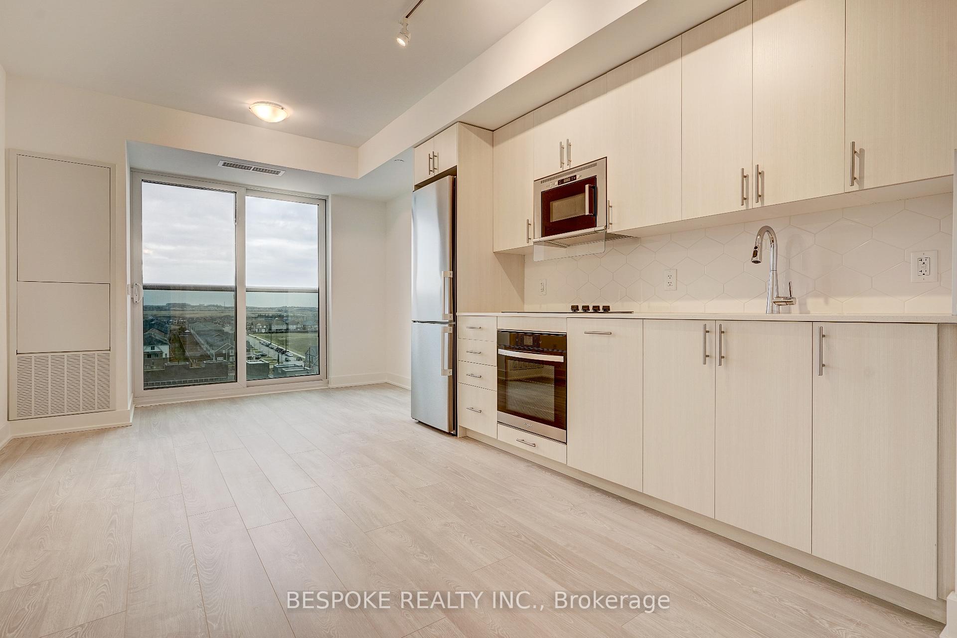 Photo 8 of Unit 703, 2545 Simcoe Street N, Oshawa, Windfields — HOMEH