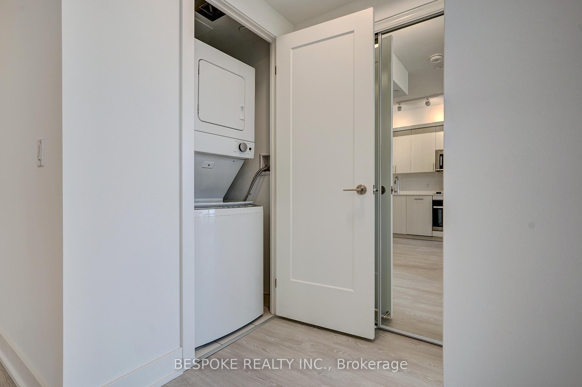 Photo 12 of Unit 703, 2545 Simcoe Street N, Oshawa, Windfields — HOMEH