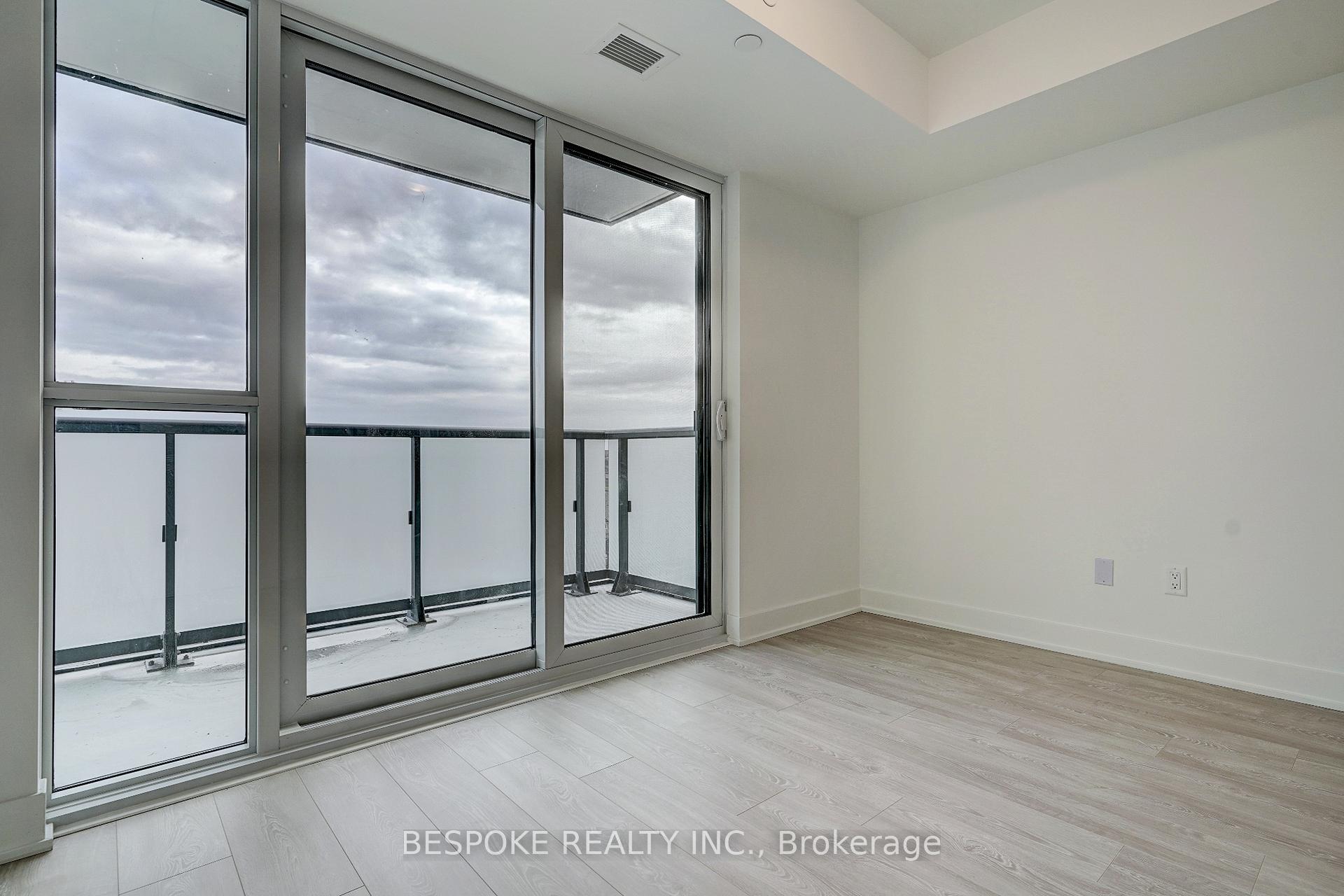 Photo 17 of Unit 703, 2545 Simcoe Street N, Oshawa, Windfields — HOMEH