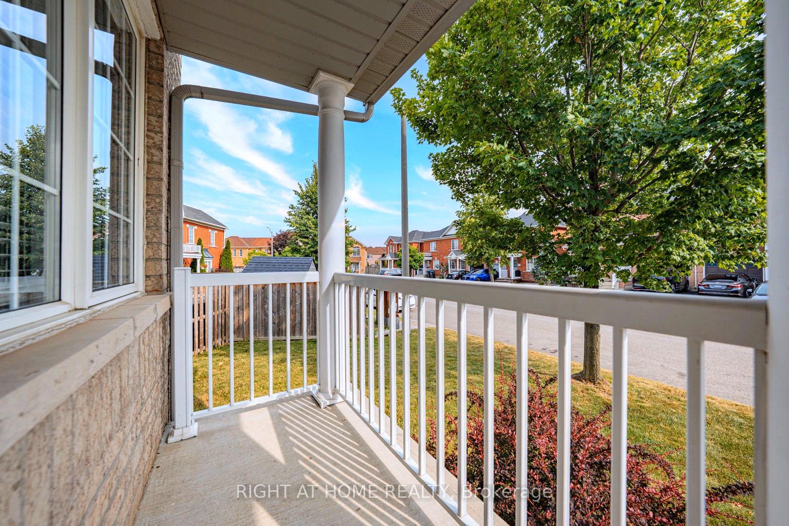 Photo 4 of 11 Olivett Lane, Brampton, Fletcher's Meadow — HOMEH