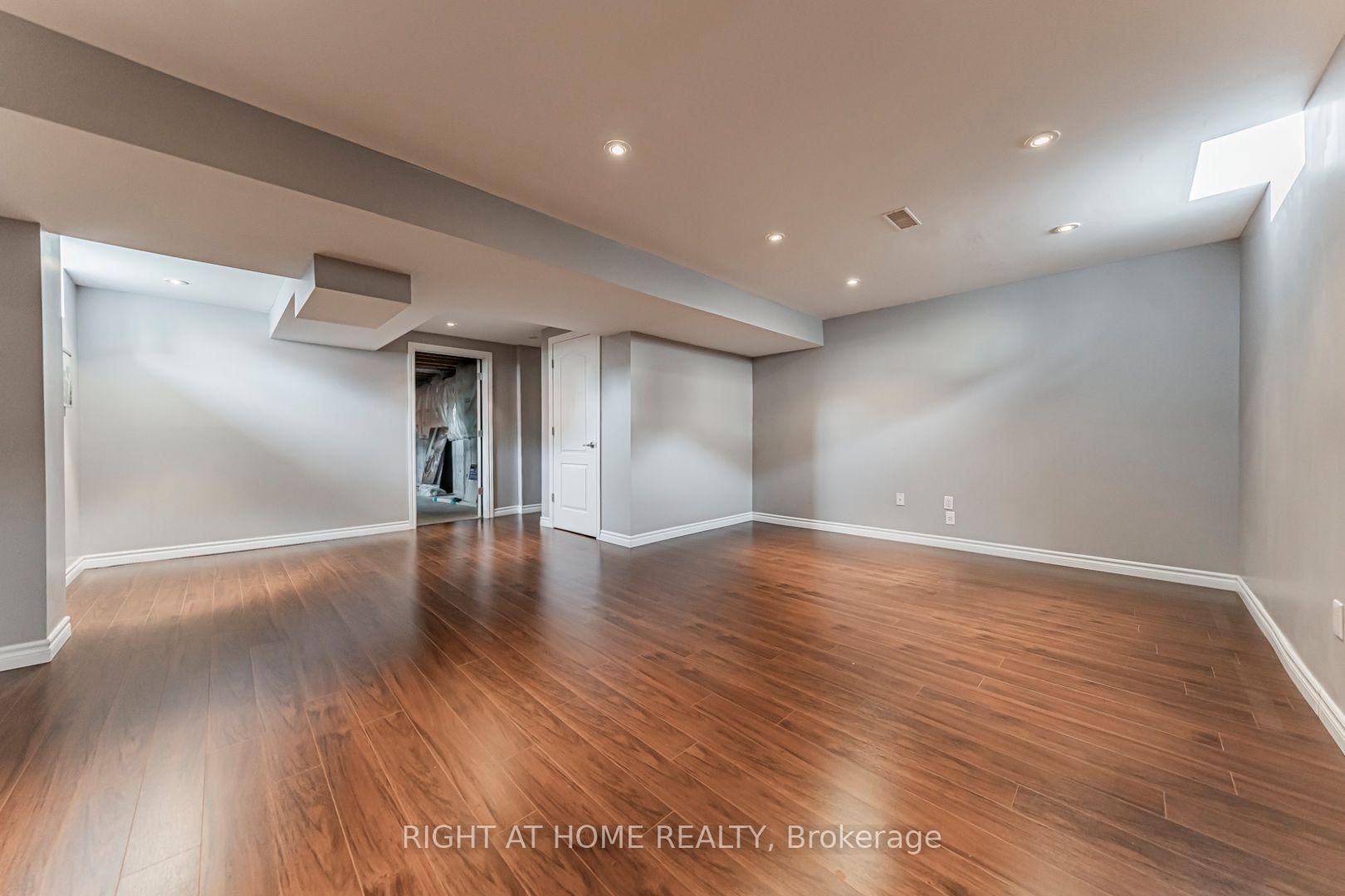 Photo 31 of 11 Olivett Lane, Brampton, Fletcher's Meadow — HOMEH
