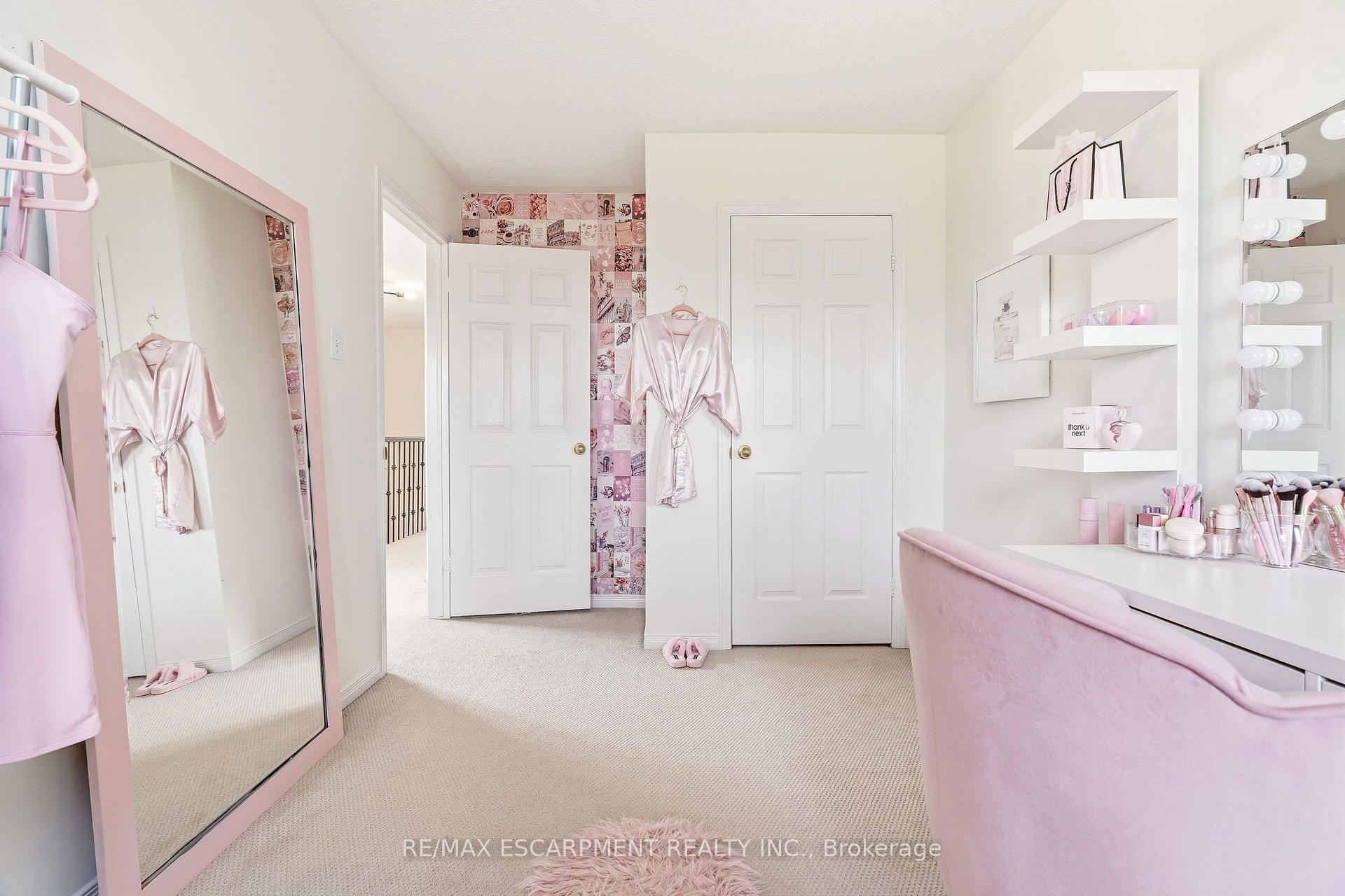 Photo 21 of 5116 Silvercreek Drive, Burlington, Appleby — HOMEH