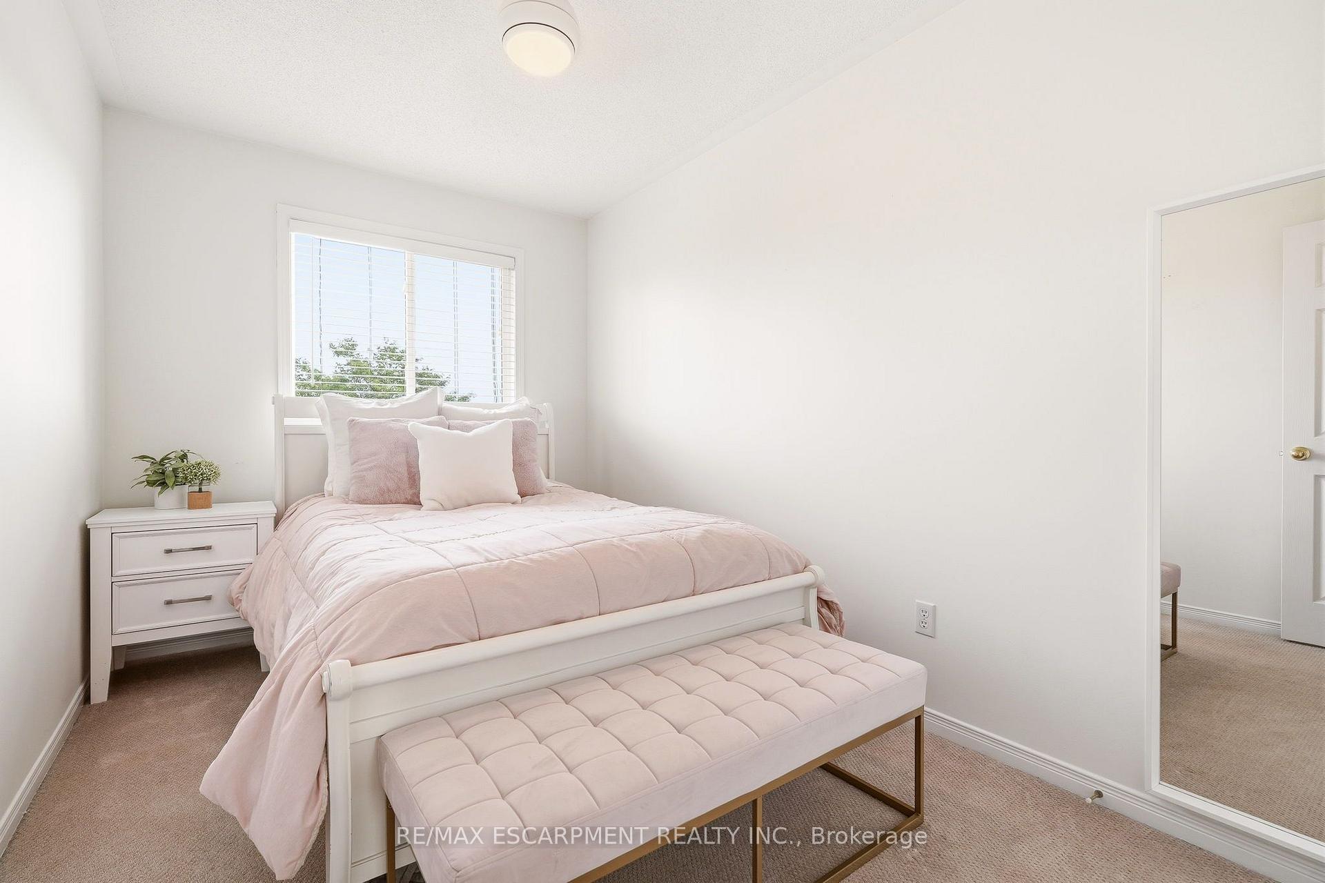 Photo 31 of 5116 Silvercreek Drive, Burlington, Appleby — HOMEH