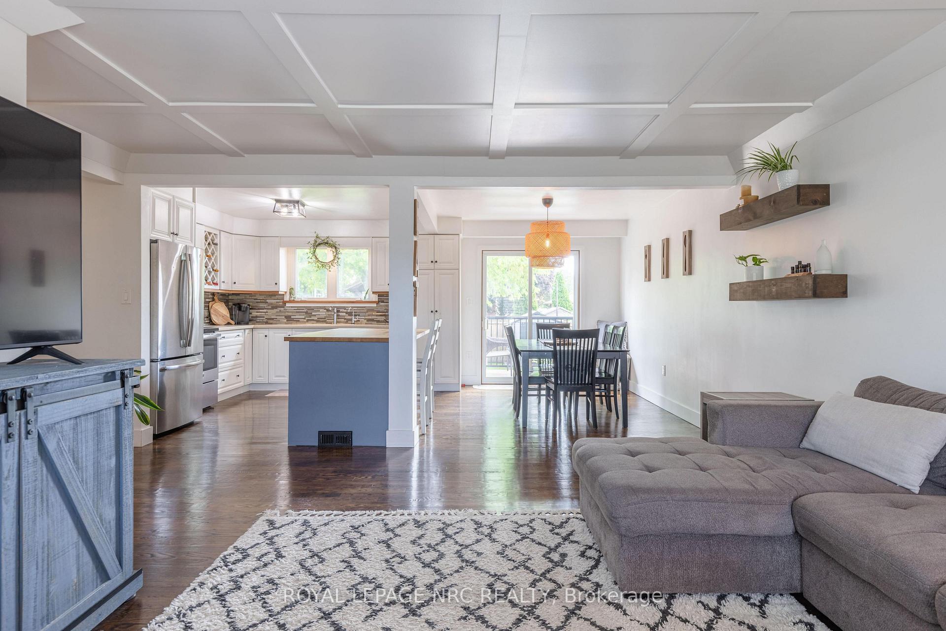 Photo 6 of 13 Orlando Drive, St. Catharines, Lakeport — HOMEH